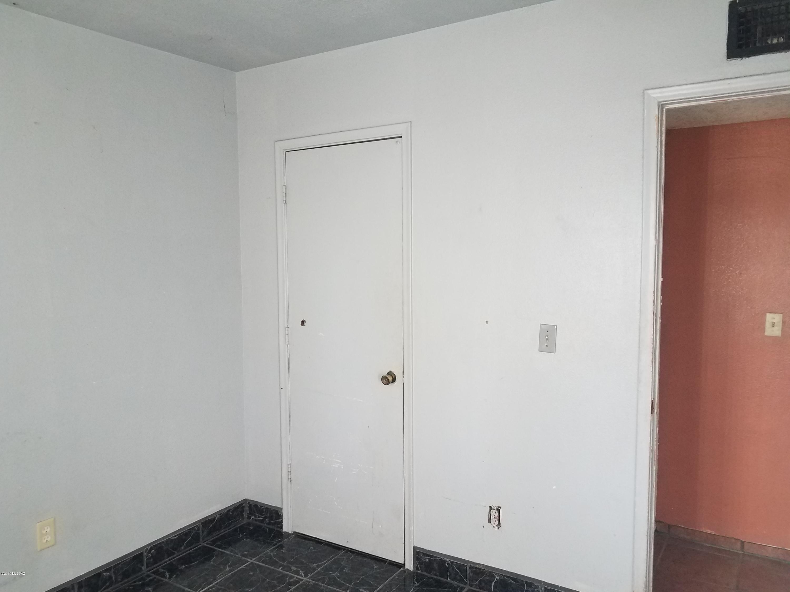 Westview(1-142) - Residential