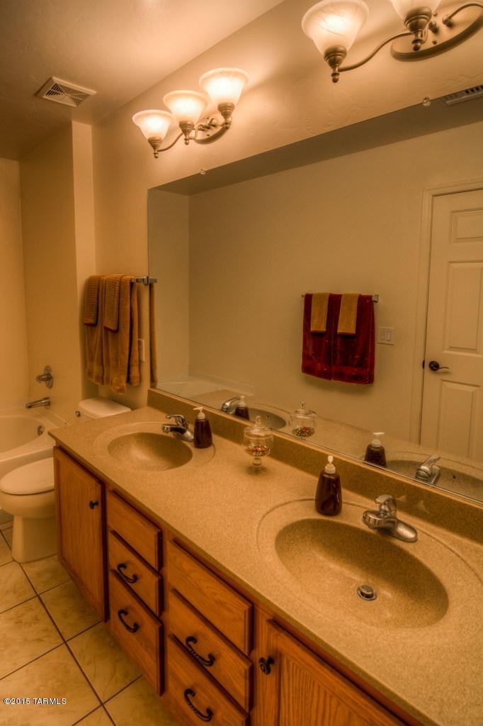 Rancho Del Lago (1031-1133) - Residential