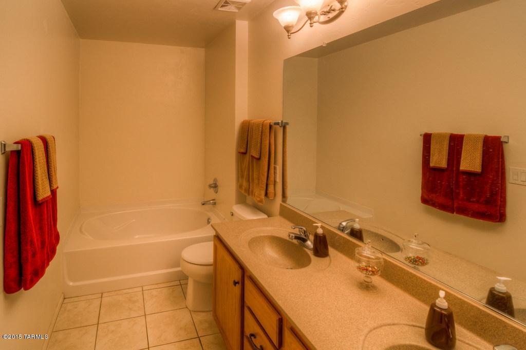 Rancho Del Lago (1031-1133) - Residential