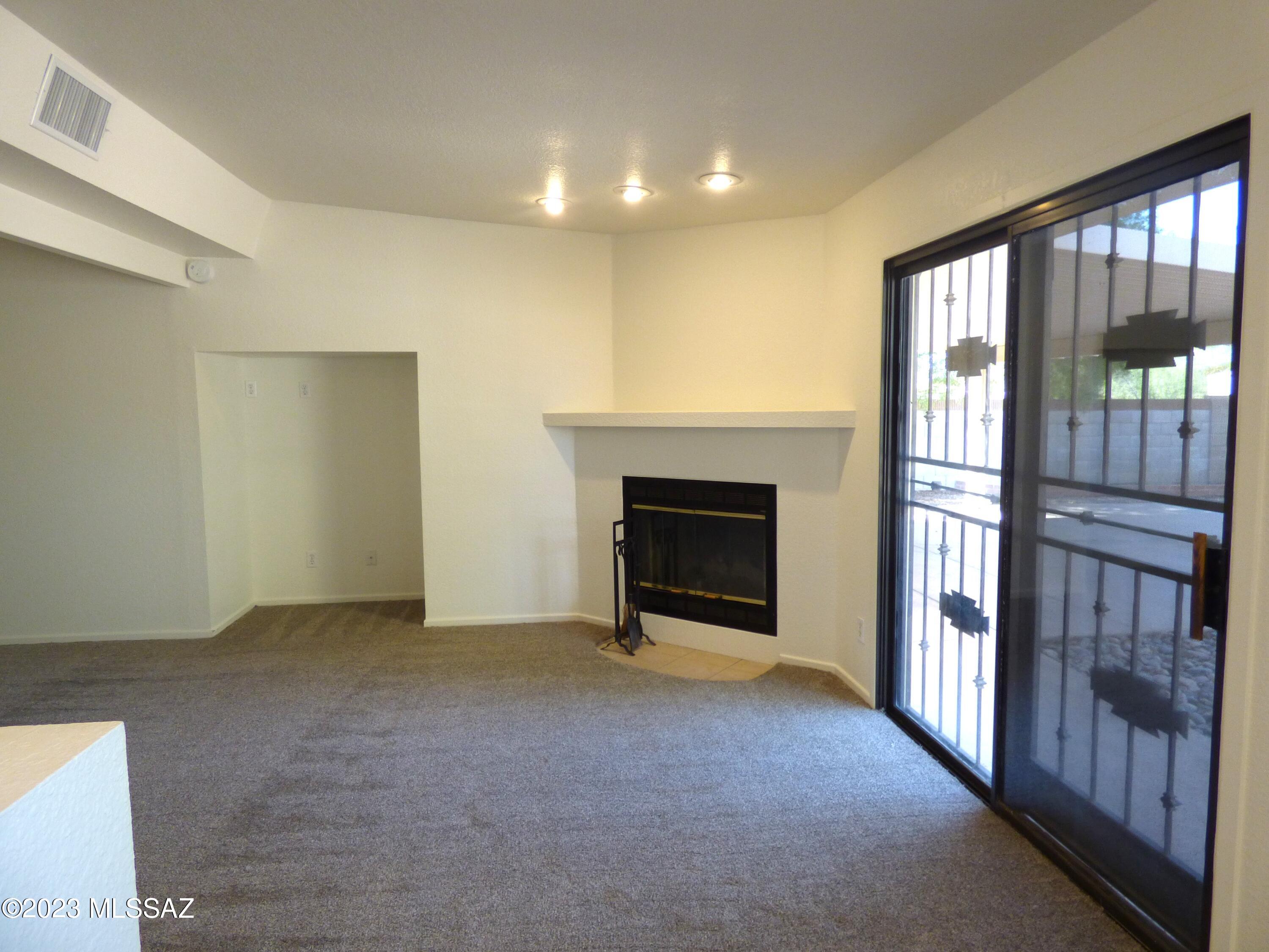 Meadowbrook (1-56) - Residential Lease