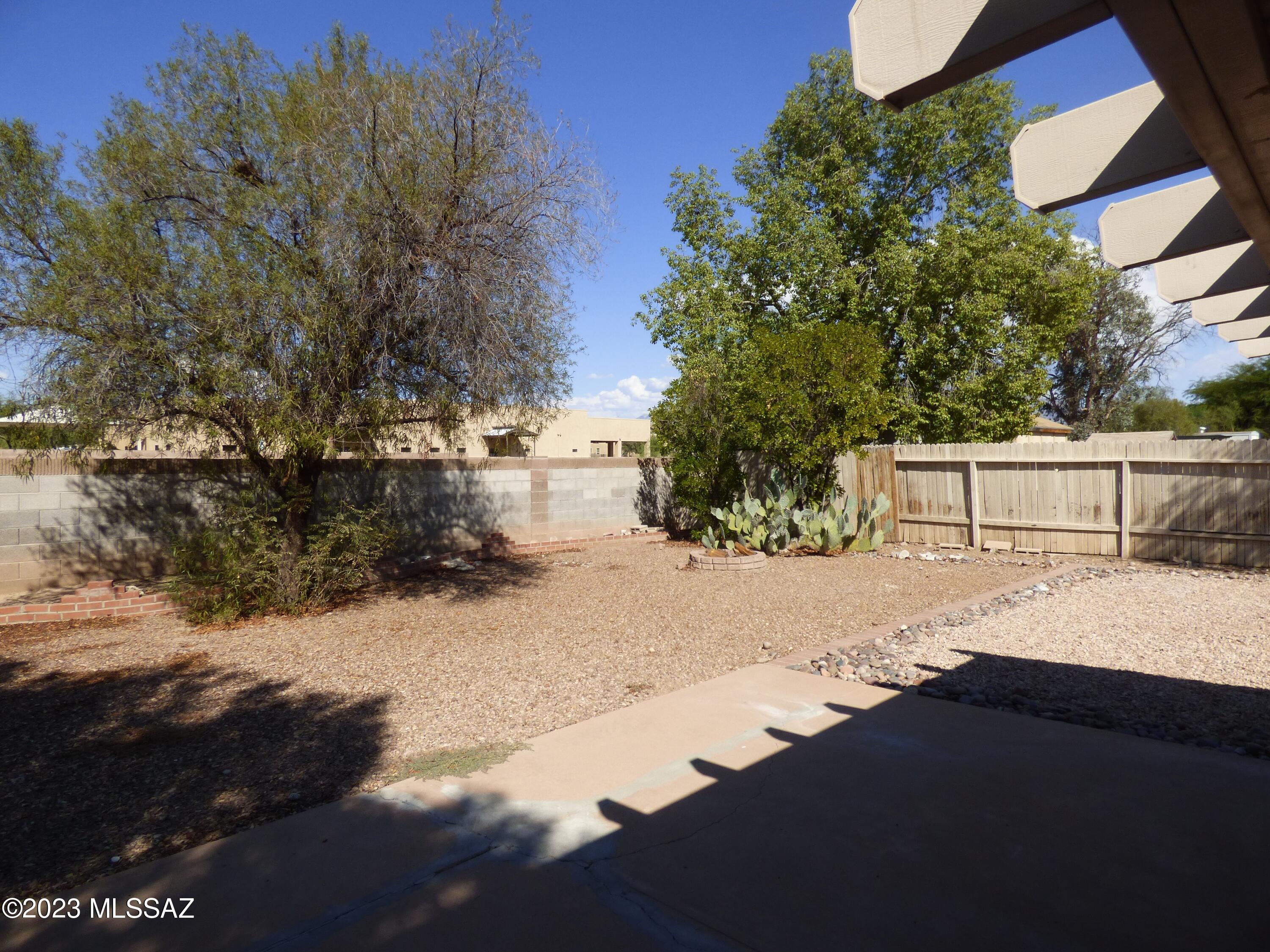 Meadowbrook (1-56) - Residential Lease