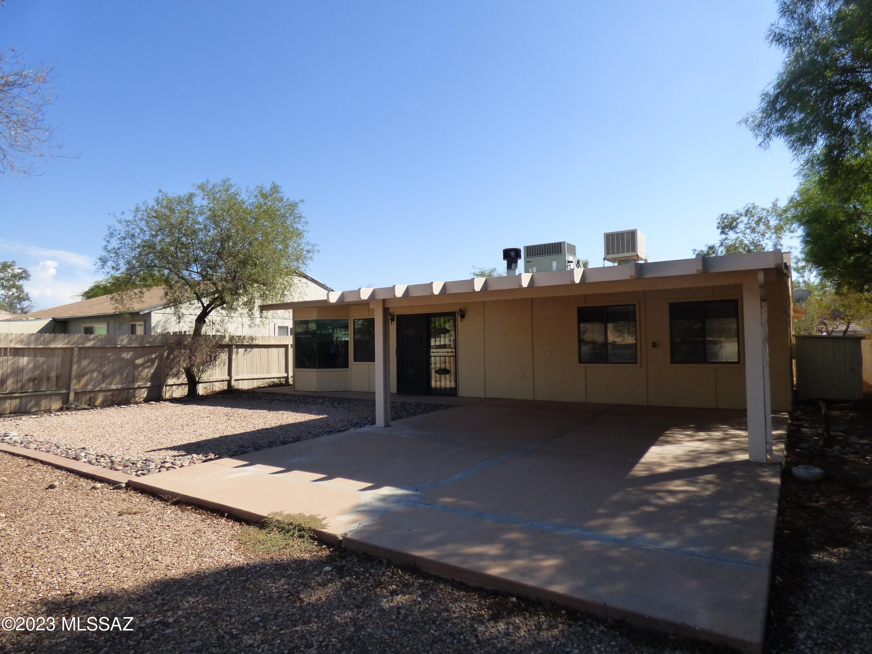 Meadowbrook (1-56) - Residential Lease
