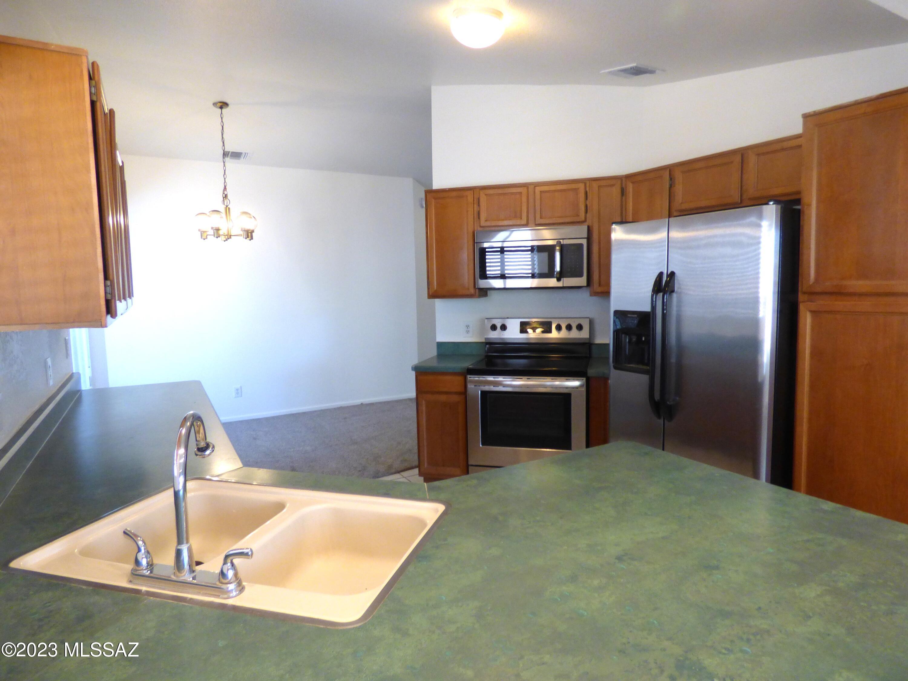 Meadowbrook (1-56) - Residential Lease