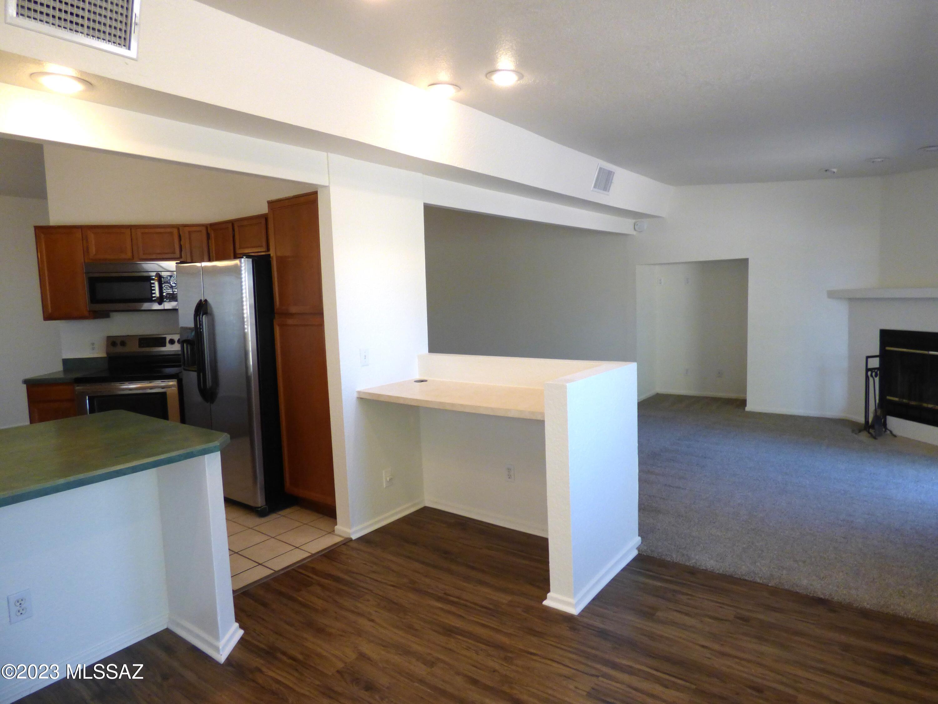 Meadowbrook (1-56) - Residential Lease