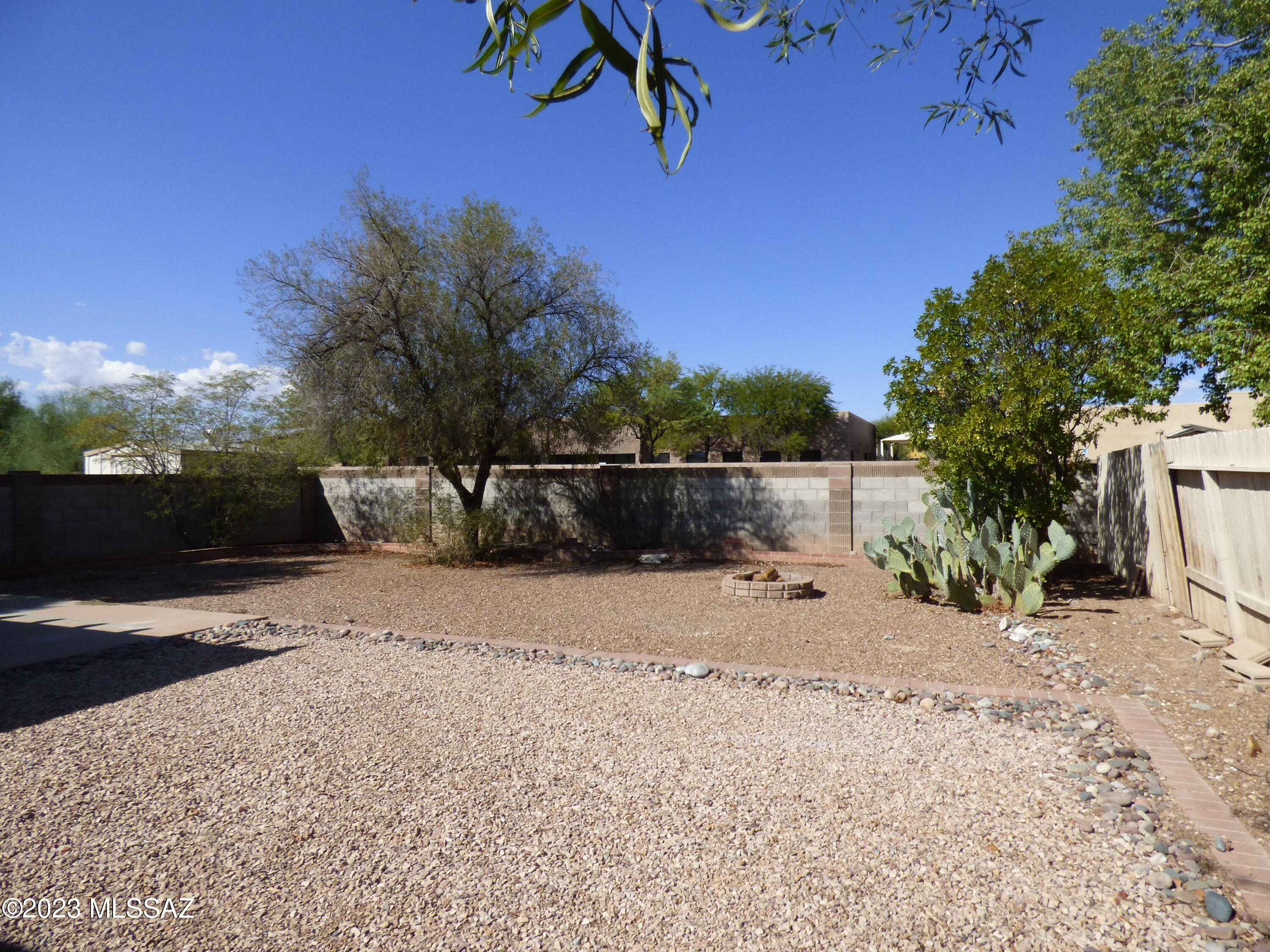 Meadowbrook (1-56) - Residential Lease