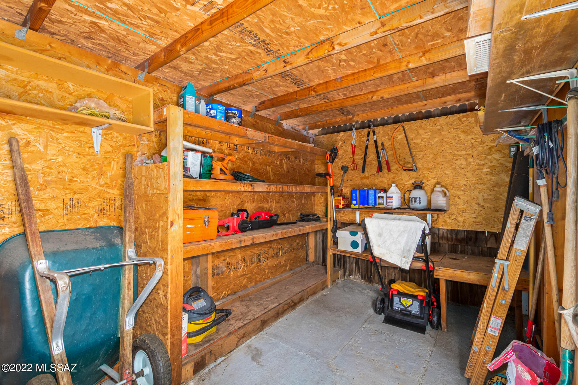 Del Cerro Estates (27-74) - Residential