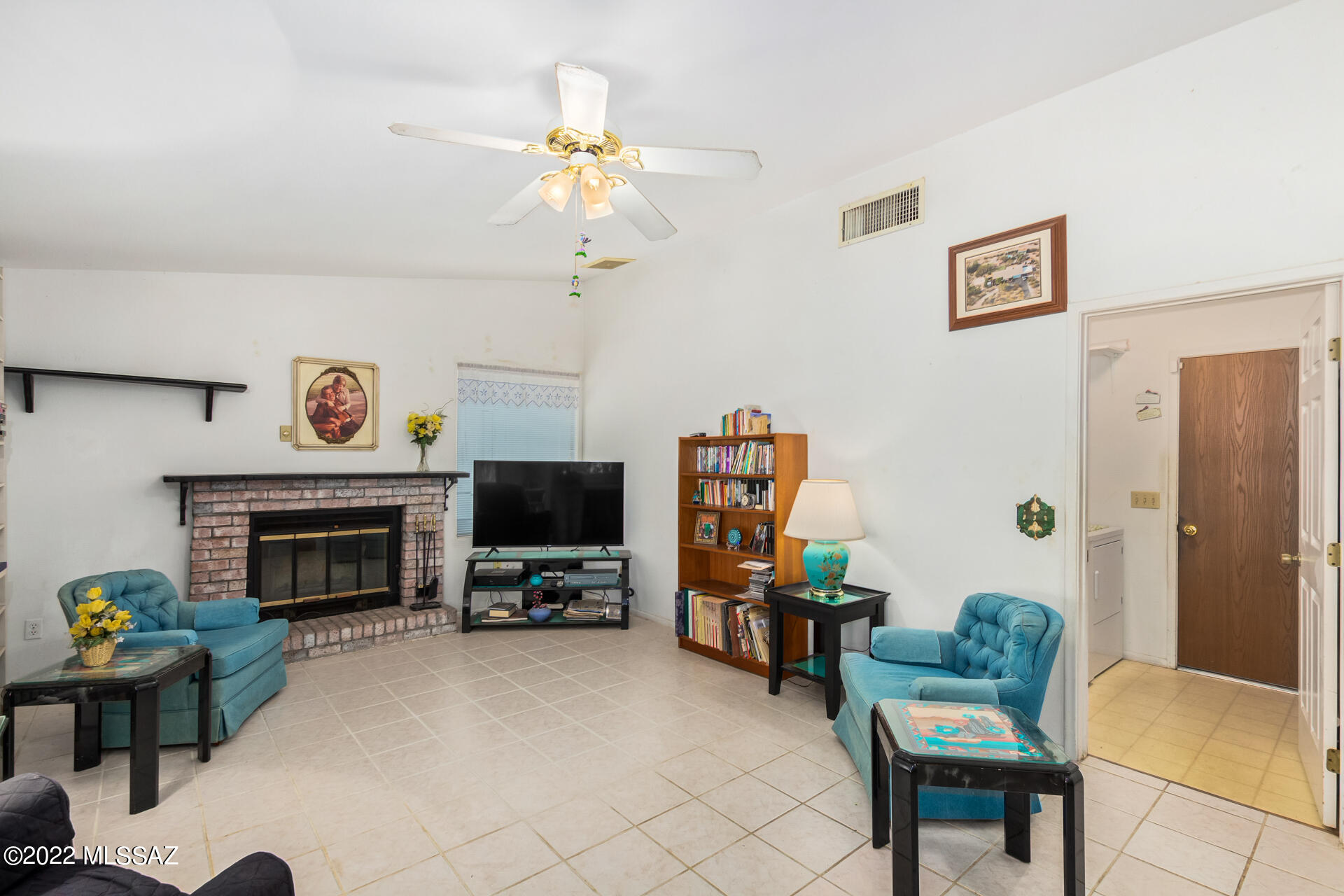 Del Cerro Estates (27-74) - Residential