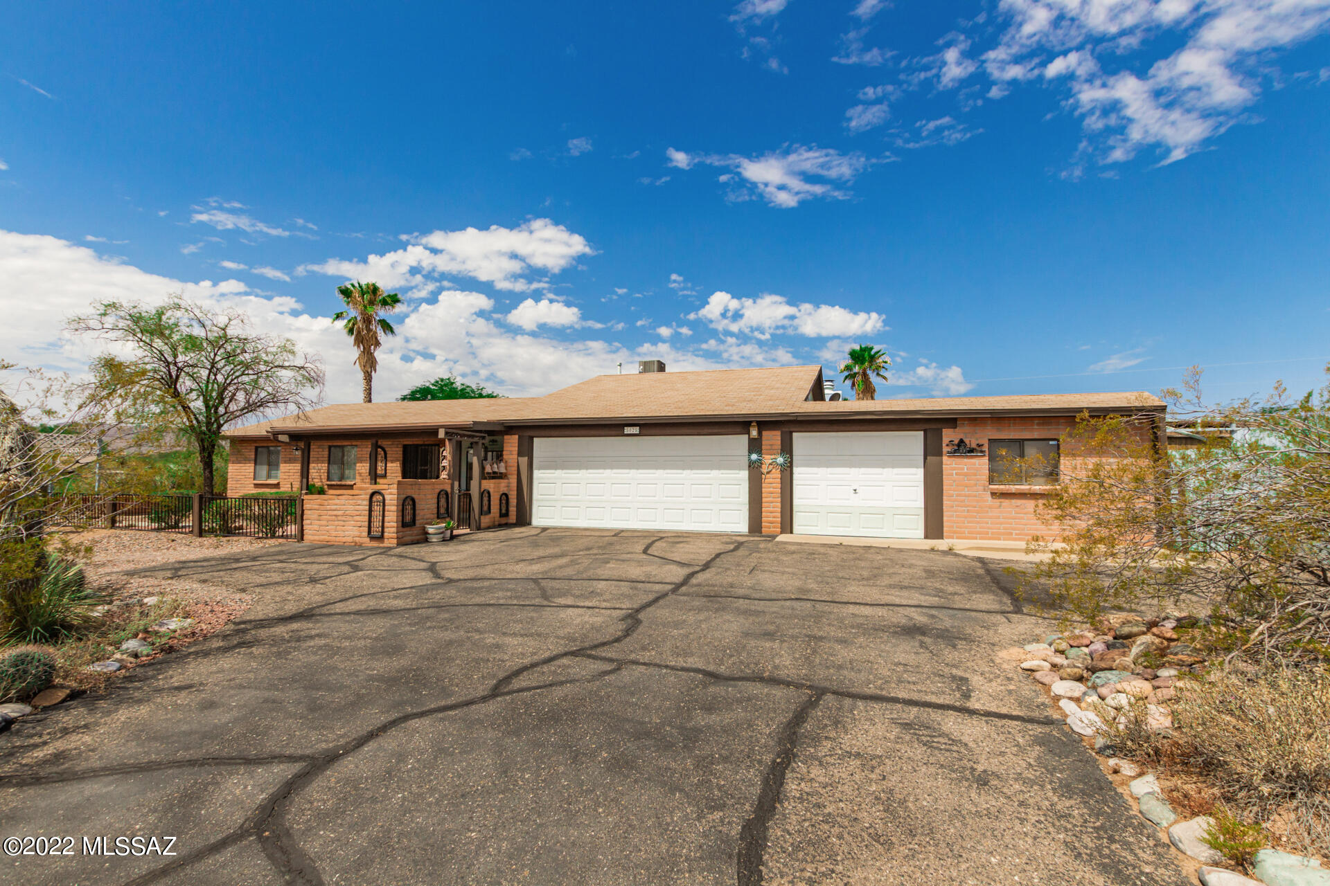 Del Cerro Estates (27-74) - Residential