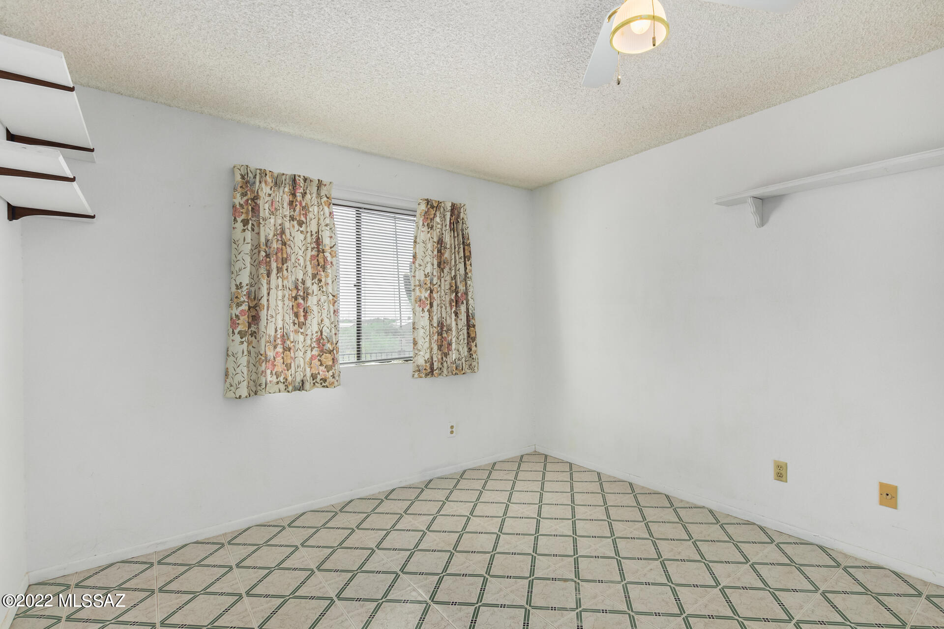 Del Cerro Estates (27-74) - Residential