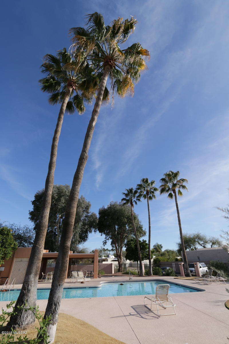 Town & Country (1-143) - Residential