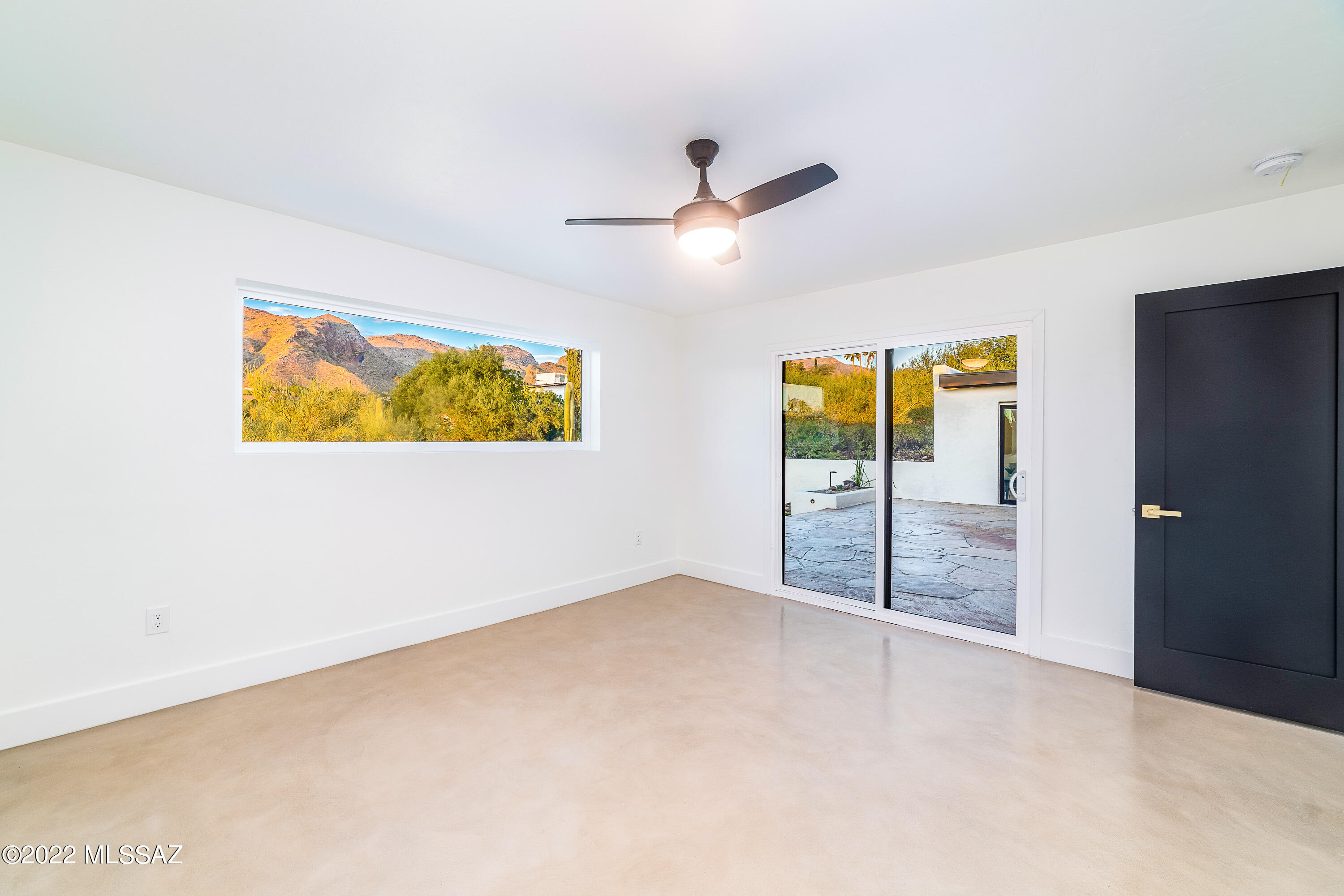 Shadow Roc (81-141) - Residential