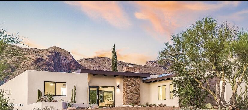 Shadow Roc (81-141) - Residential