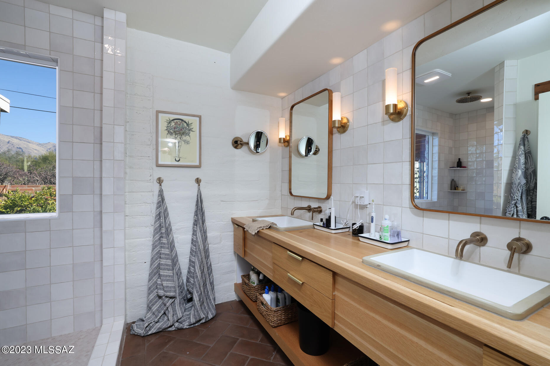 Santa Catalina Estates - Residential