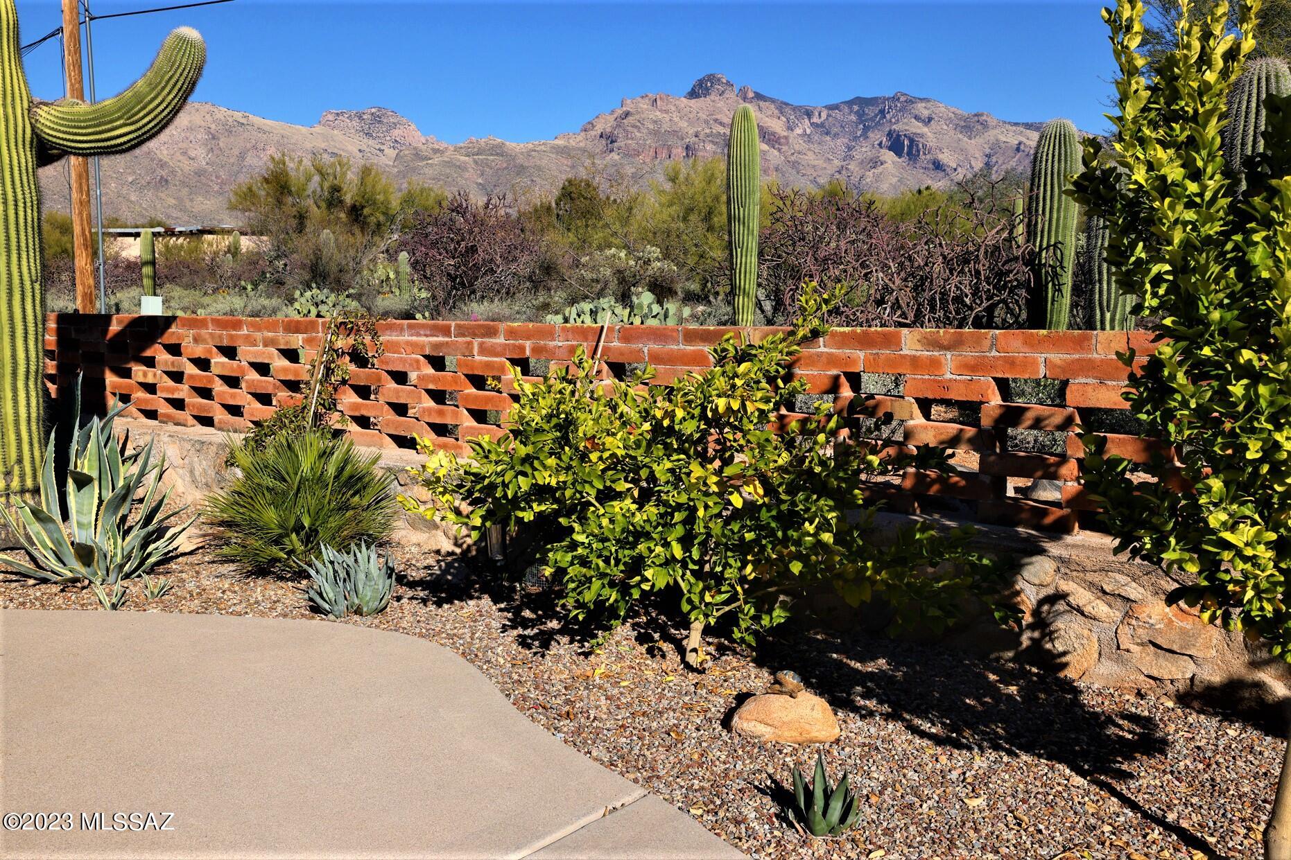 Santa Catalina Estates - Residential