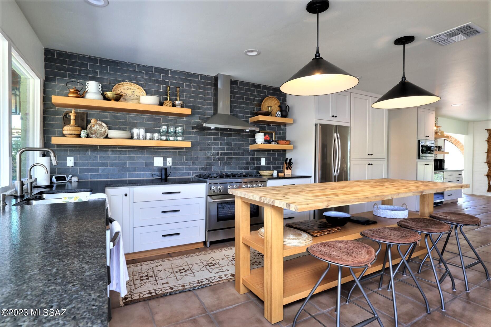 Santa Catalina Estates - Residential