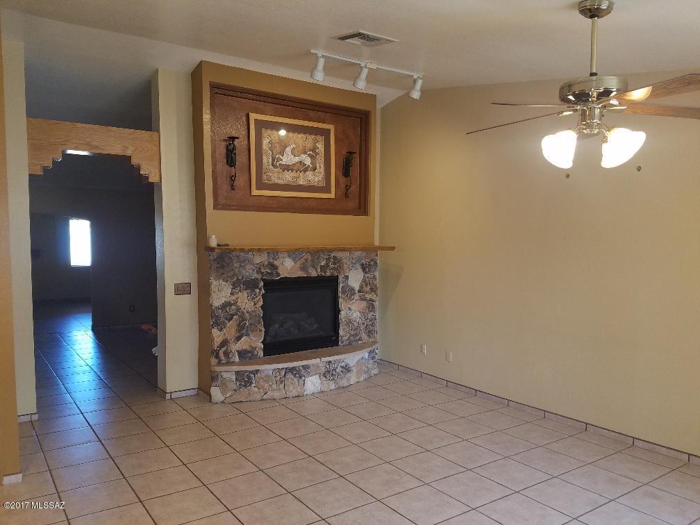 Mission West (1-370) - Residential