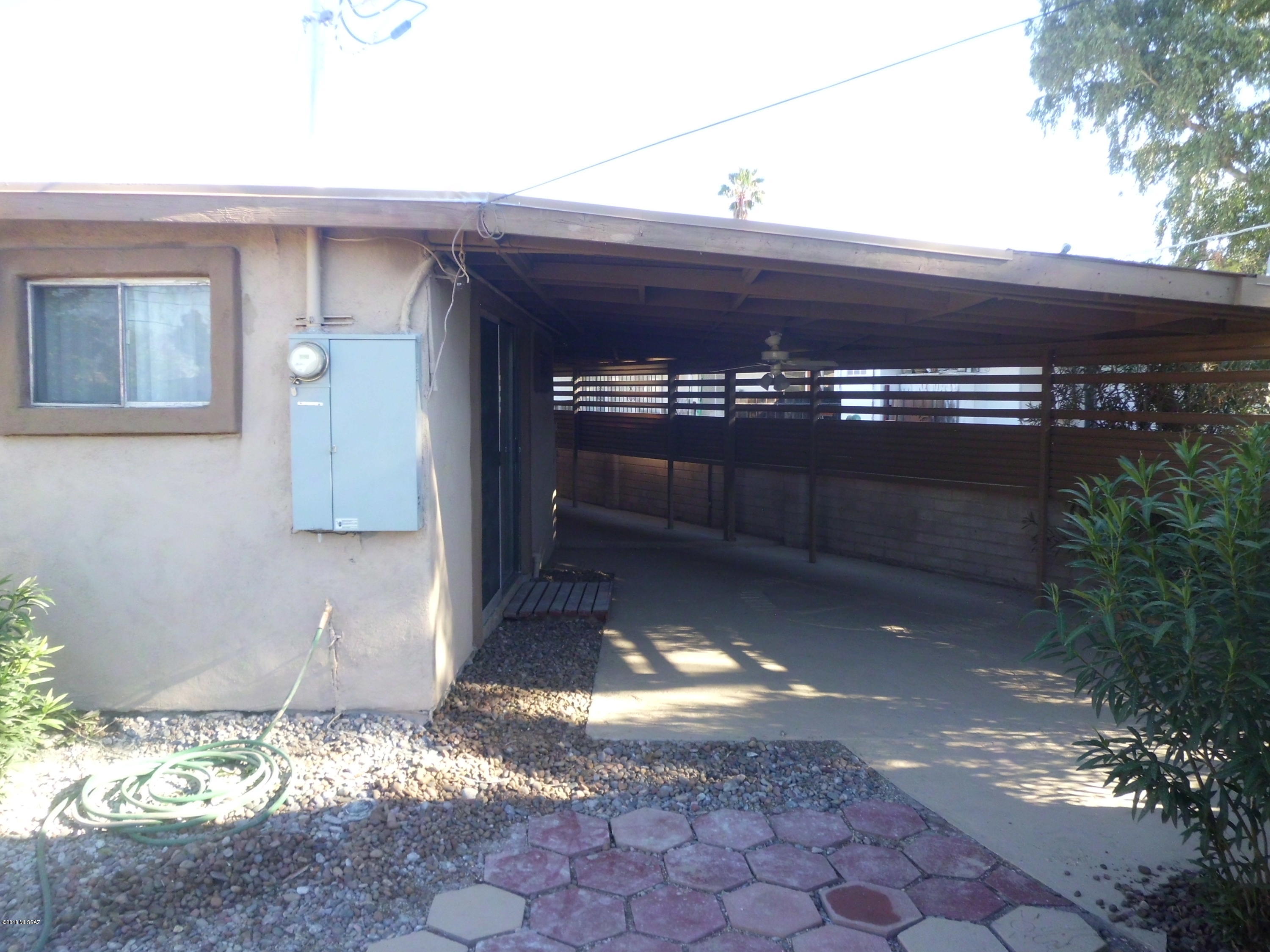 Pueblo Gardens - Residential