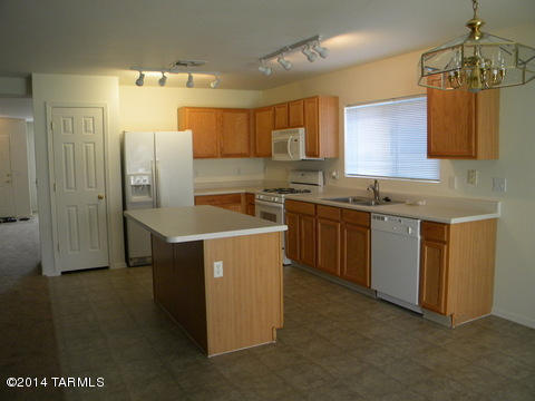 Arizona Madera At Rita Ranch (1-29) - Residential Lease