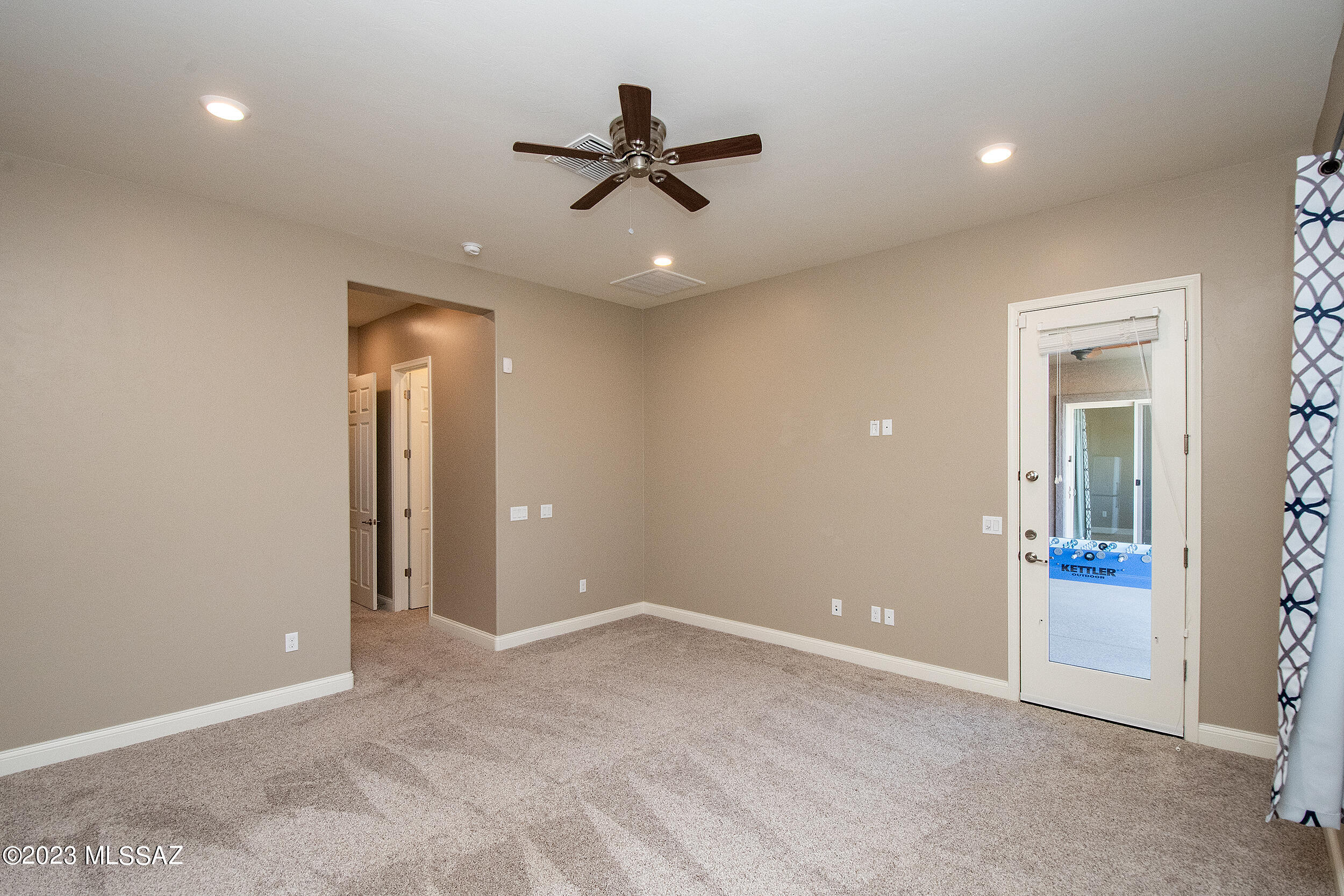 Eagles Rest SQ20152890001 - Residential