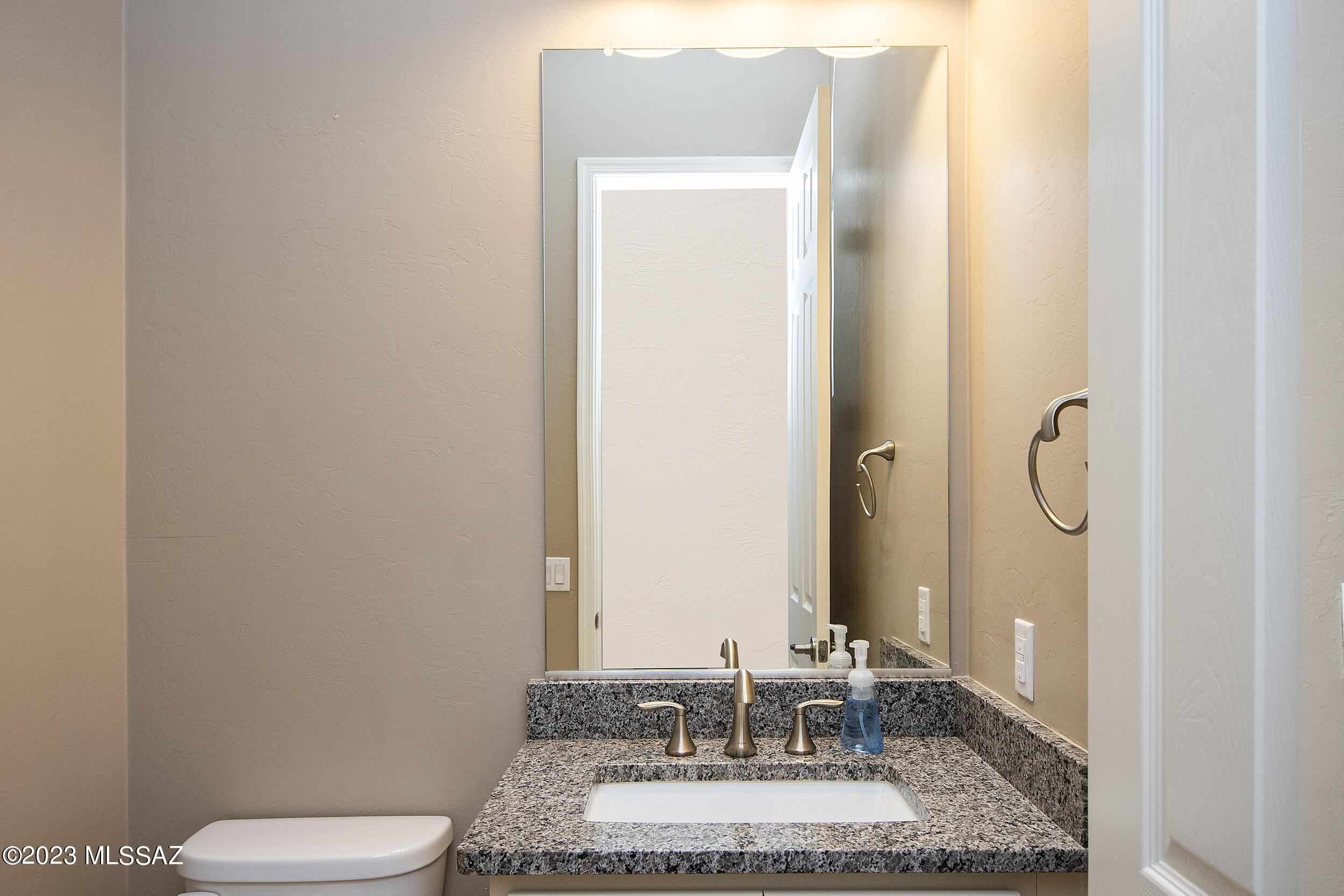 Eagles Rest SQ20152890001 - Residential