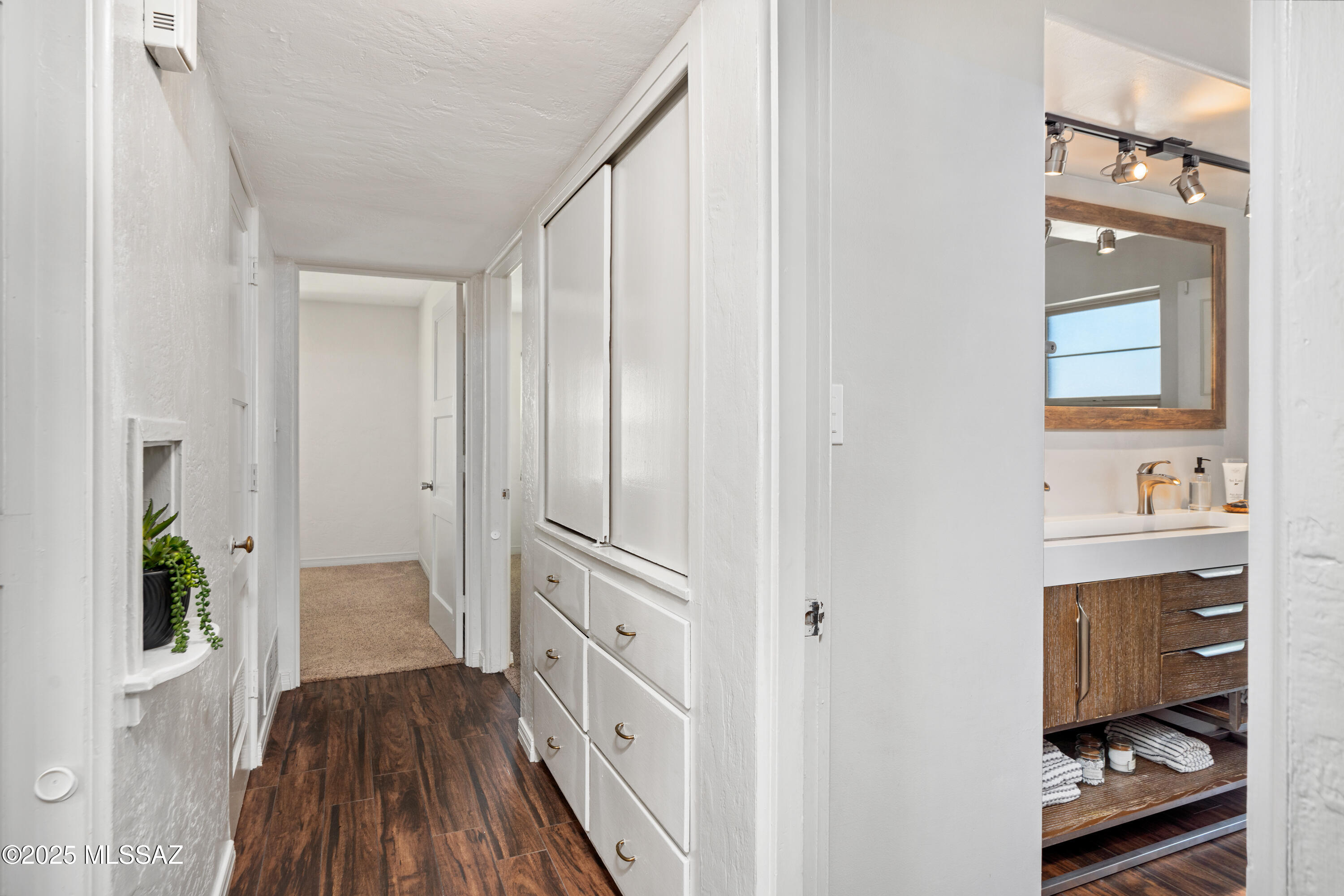 Mundo Vista Addn. - Residential
