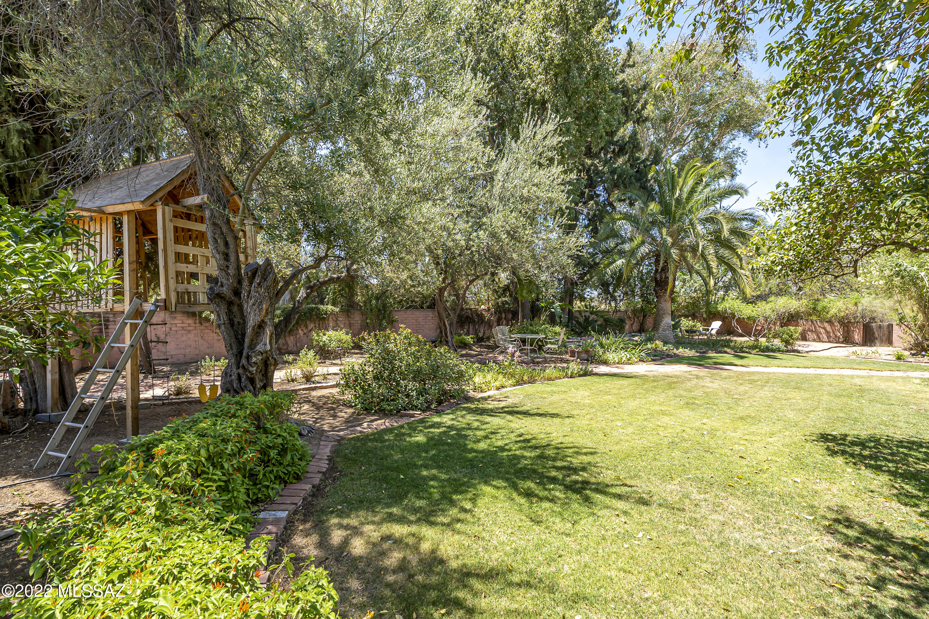 Indian House Estates - Residential