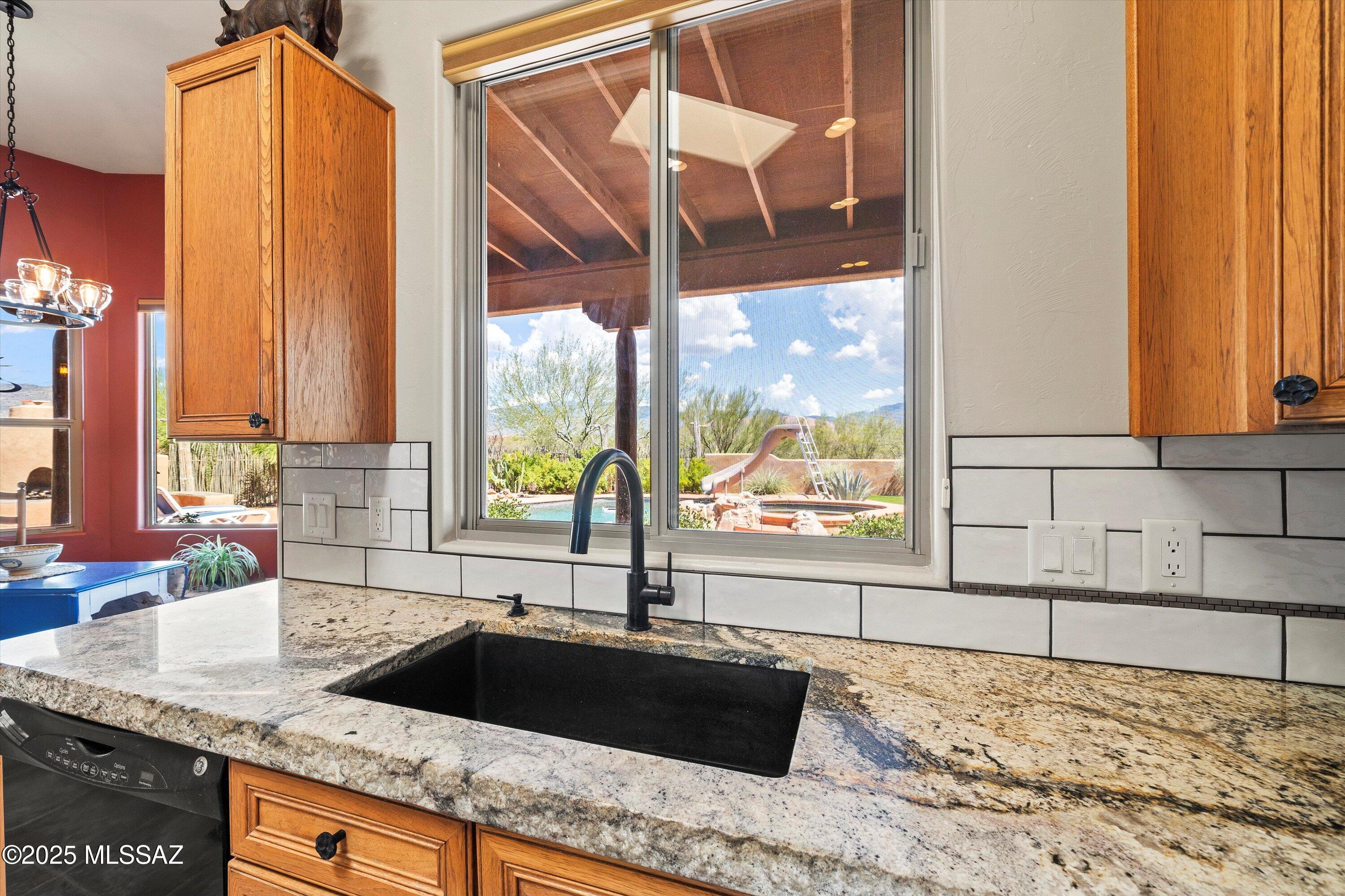 Coyote Creek (1-395) - Residential