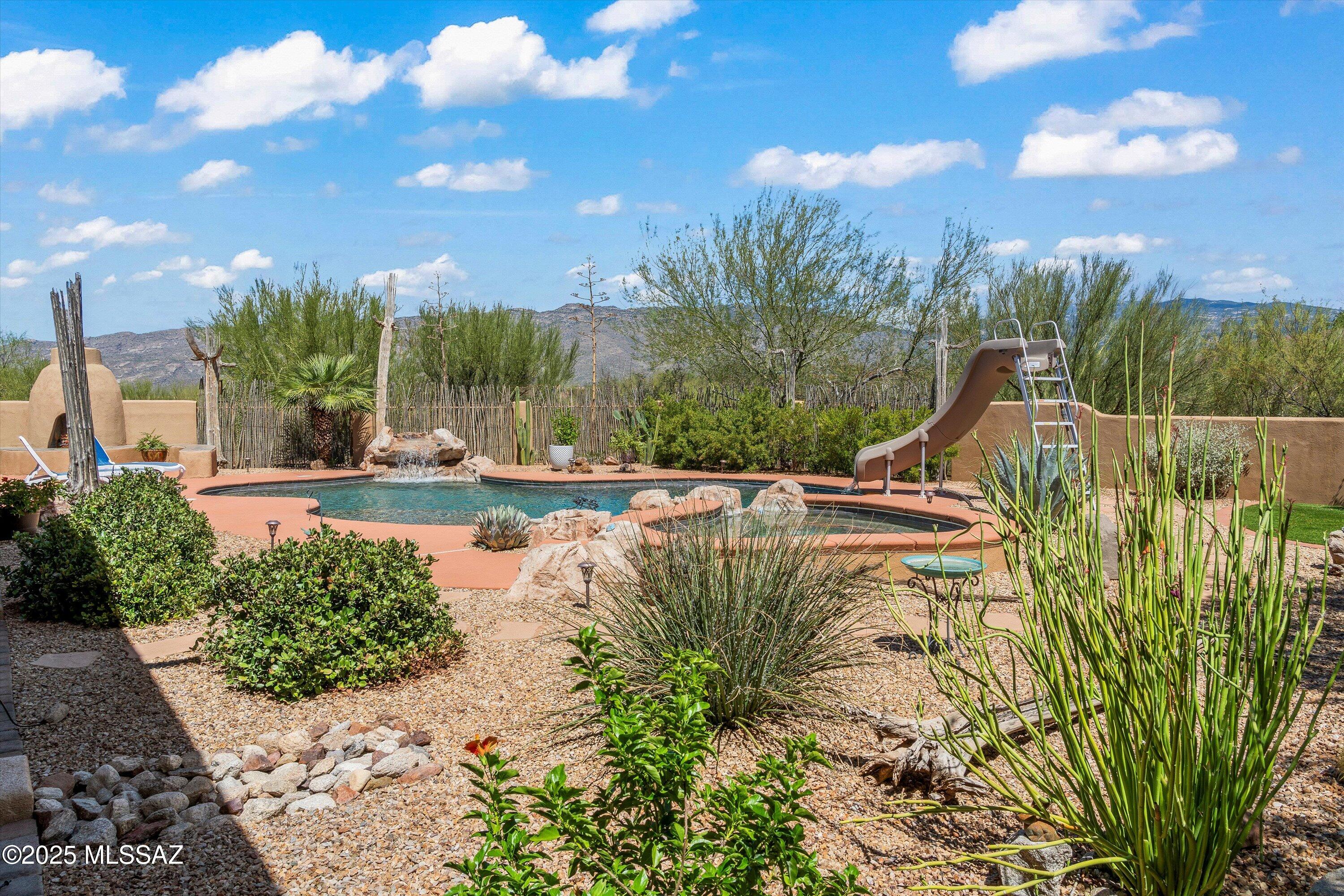 Coyote Creek (1-395) - Residential