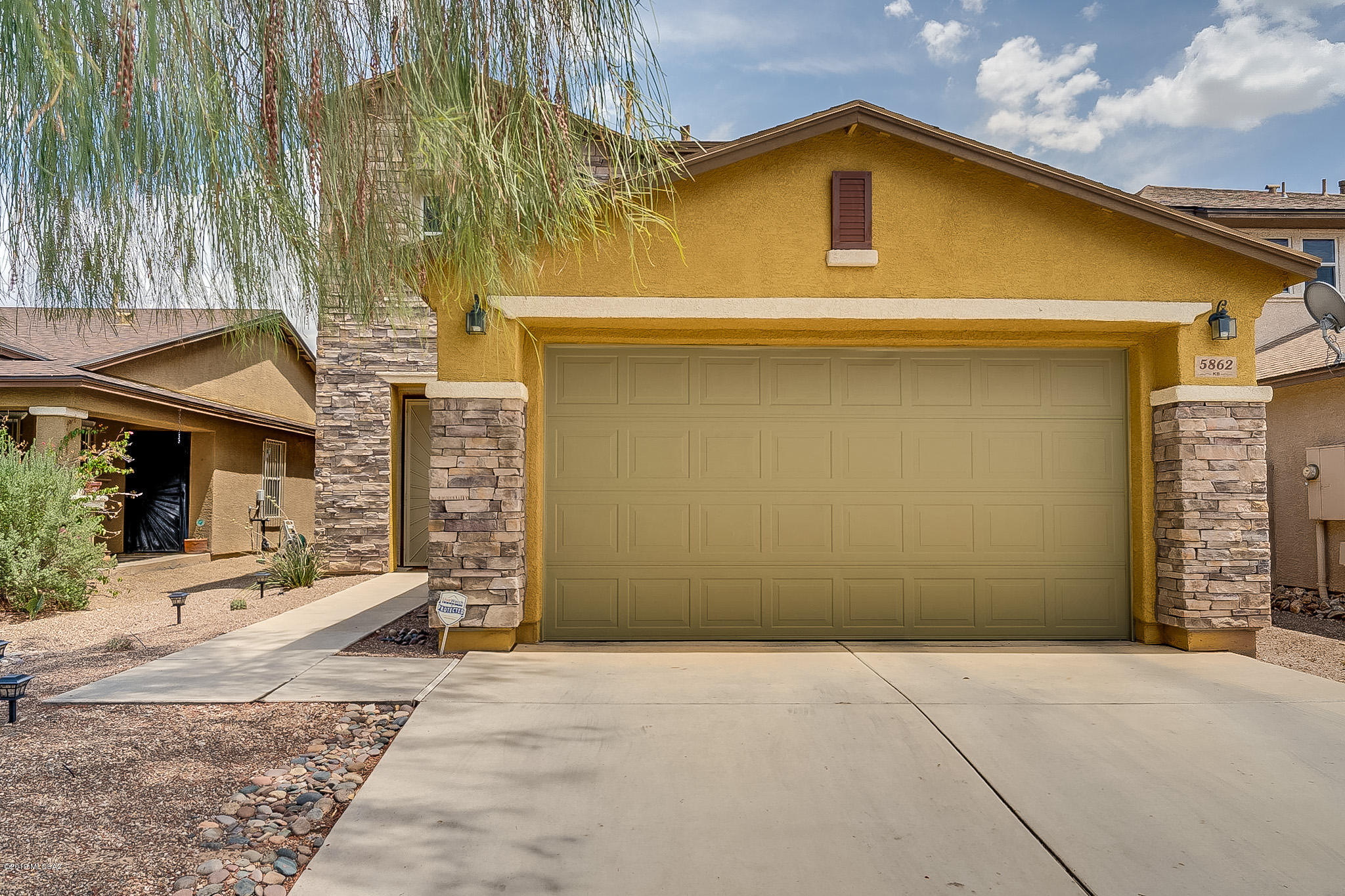 Mariposa Trail - Residential