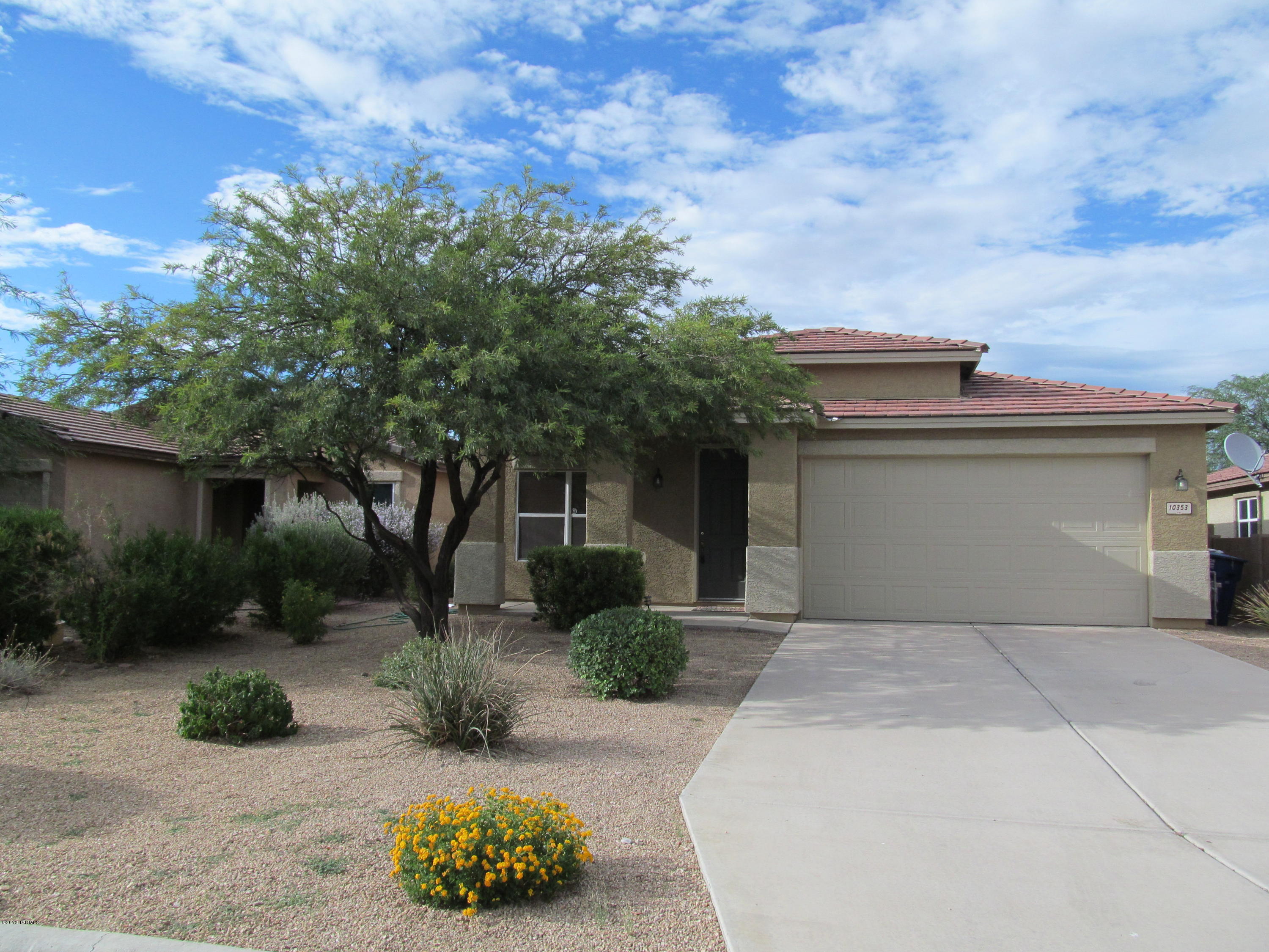 Mesquite Ranch (1-619) - Residential Lease