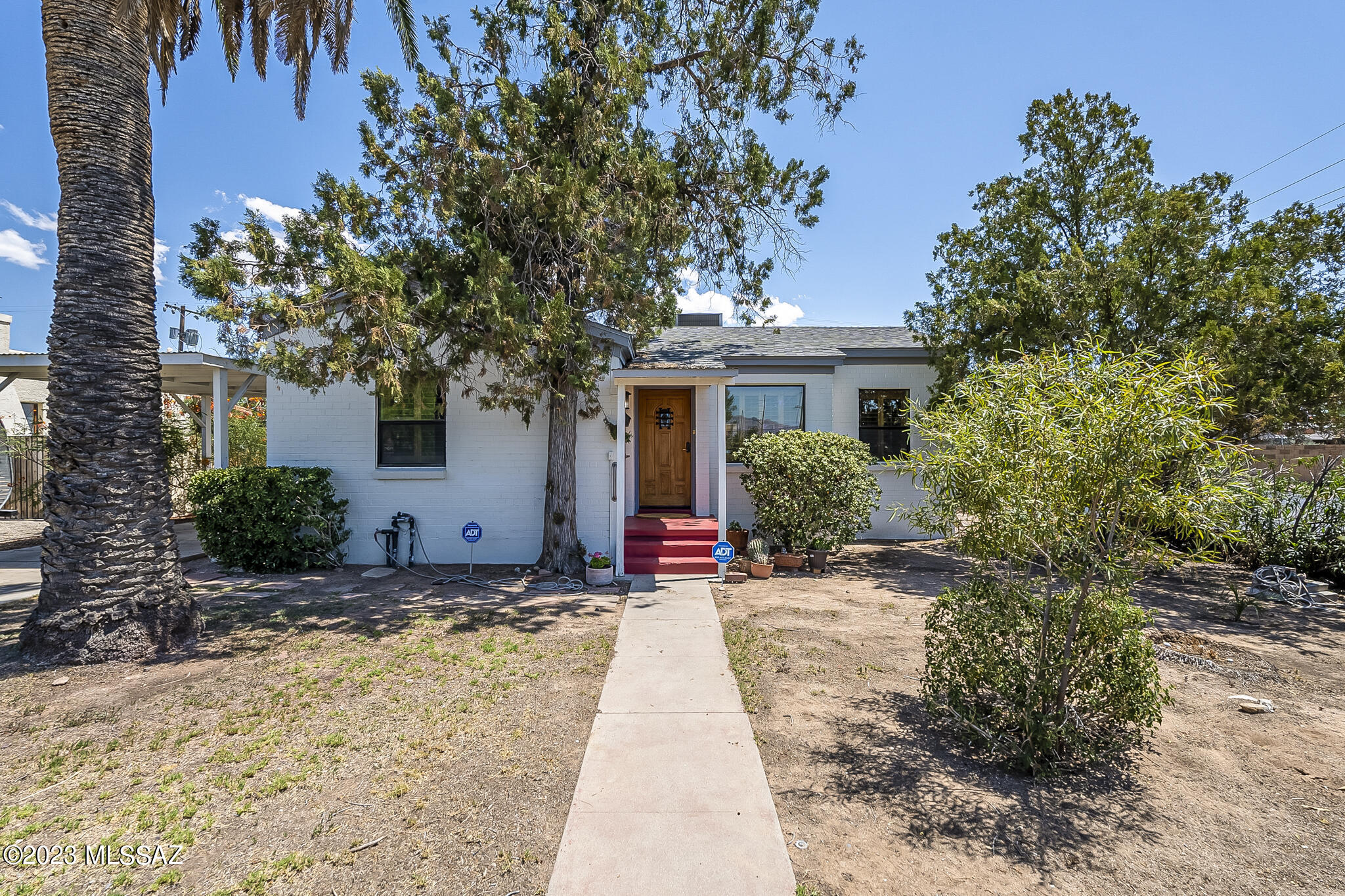 Charming mid-century bungalow in central! Main house has 2 beds/1 bath, fresh paint in & out, beautiful hard wood floors, updated windows throughout (w/plantation shutters), the galley style kitchen features butcher block counters and a great pantry, the AZ room offers a great flexible space. The detached guest house is a 1 bed/1 bath, fresh ext paint, w/kitchenette, mini split, & its own parking spot, ideal mother in law suite or perfect for generating rental income! Call today to schedule your private tour!