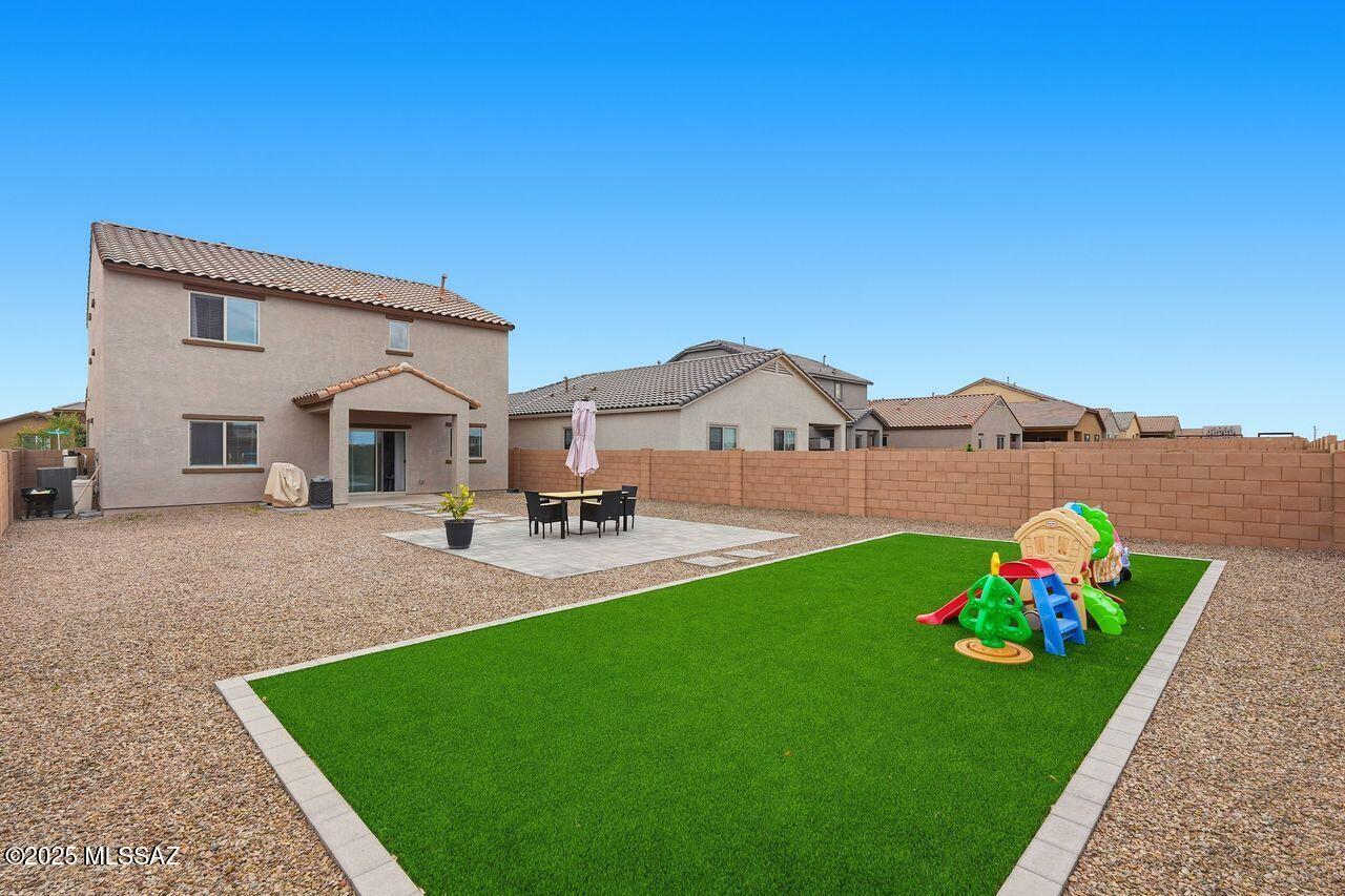 La Estancia De Tucson (1-330) - Residential