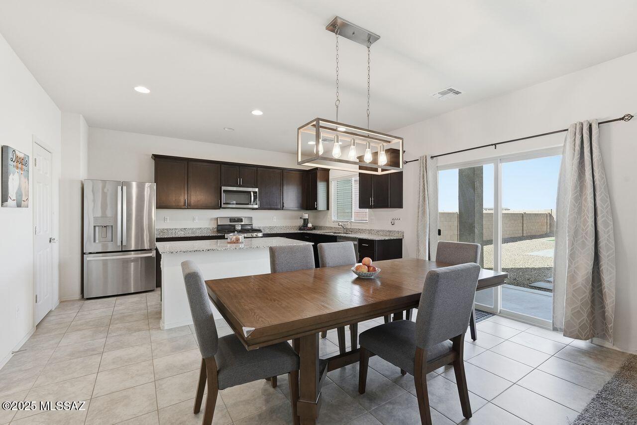 La Estancia De Tucson (1-330) - Residential