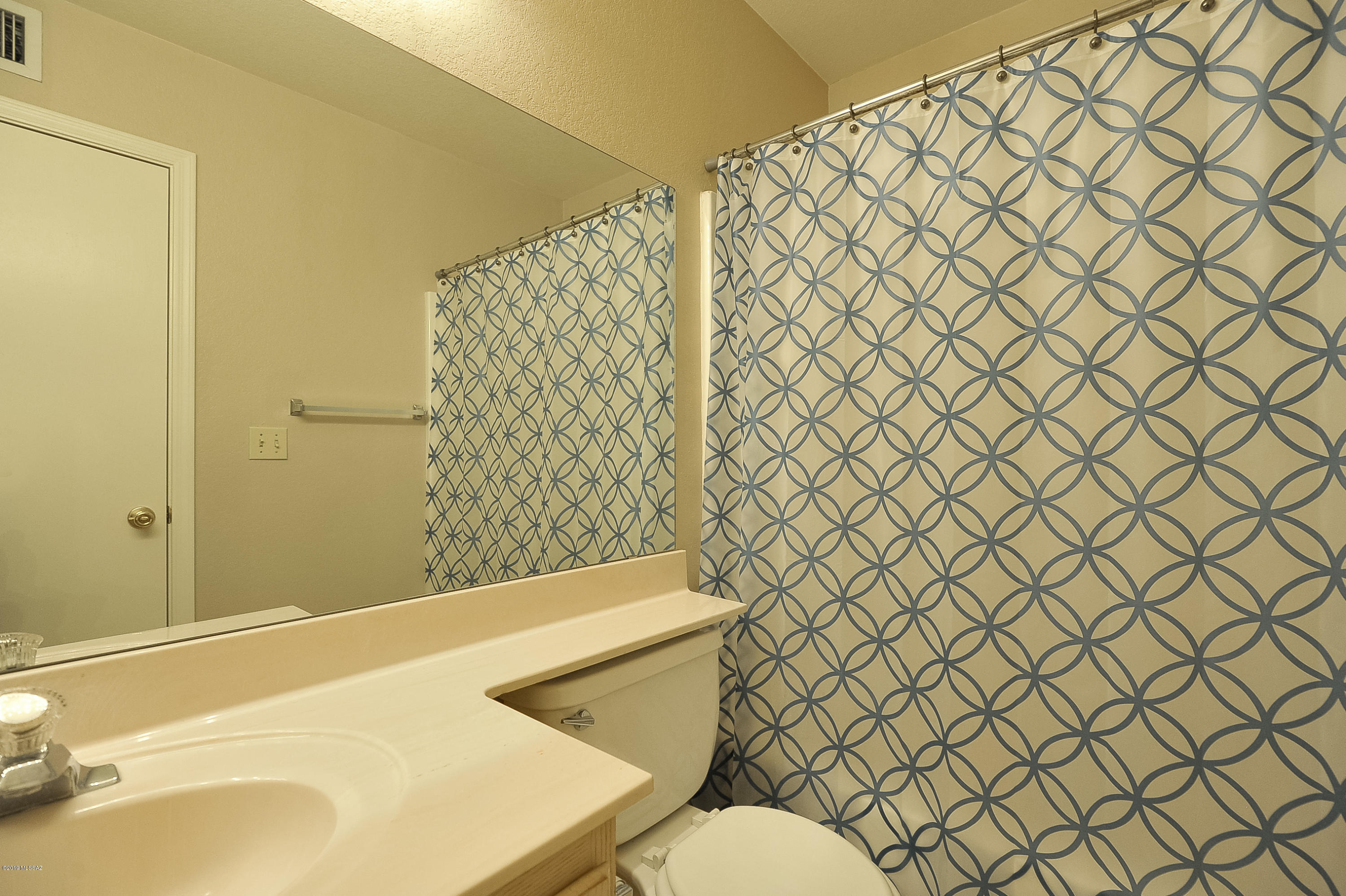 Country Club Estates NO. 1 - Residential Lease