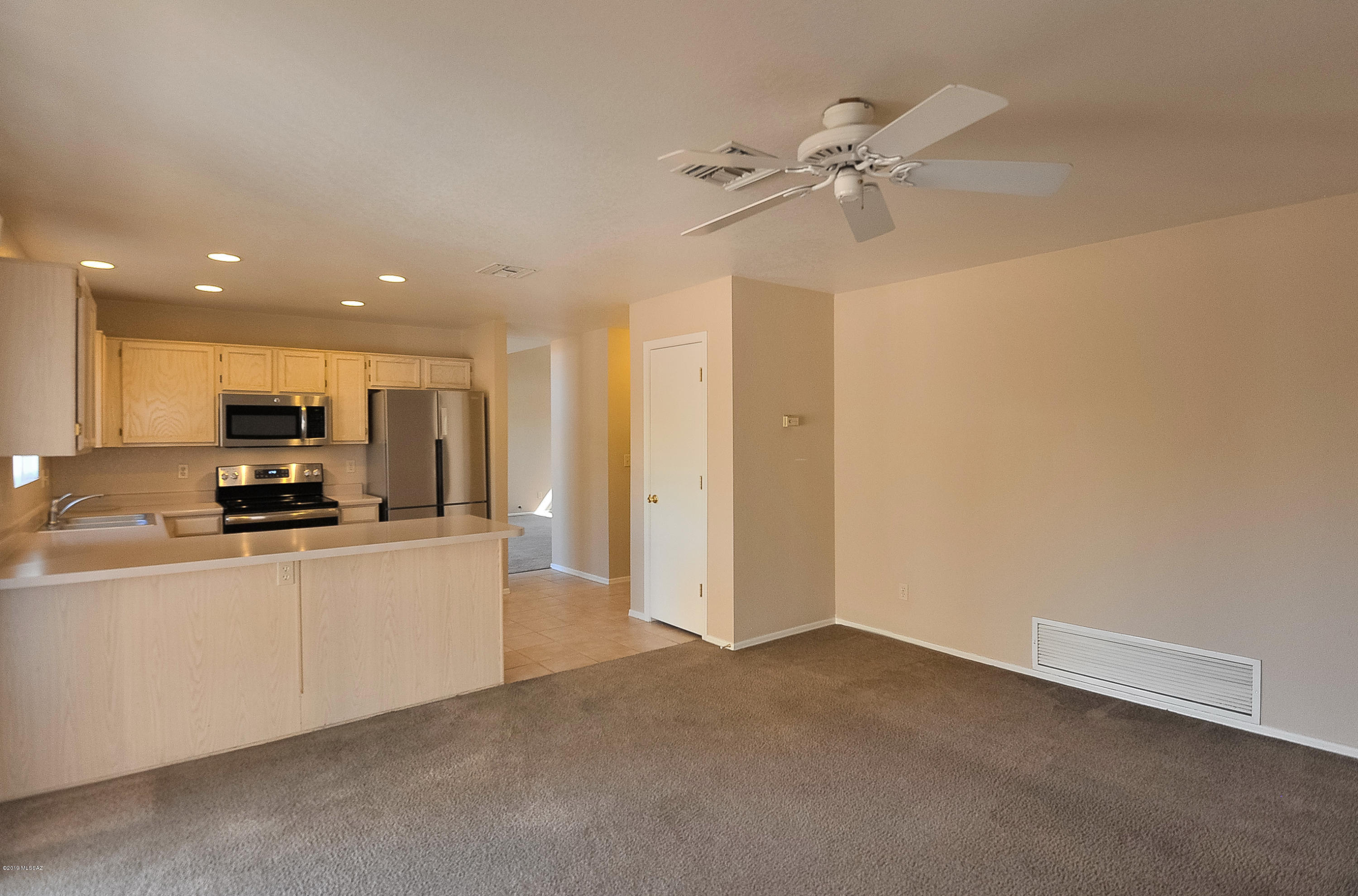 Country Club Estates NO. 1 - Residential Lease