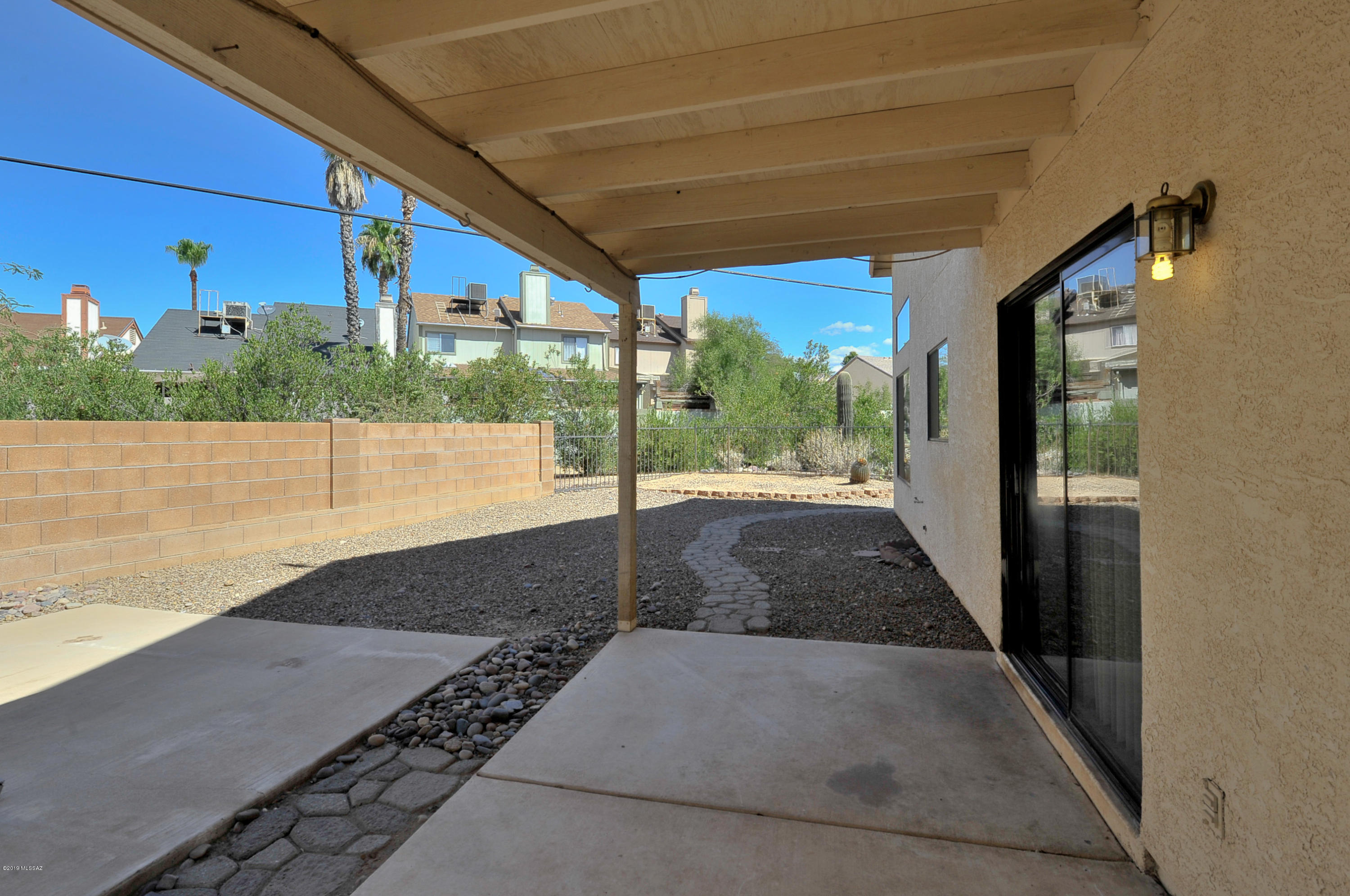 Country Club Estates NO. 1 - Residential Lease