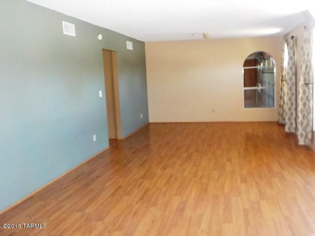 Sabino Vista West (1-83) - Residential Lease