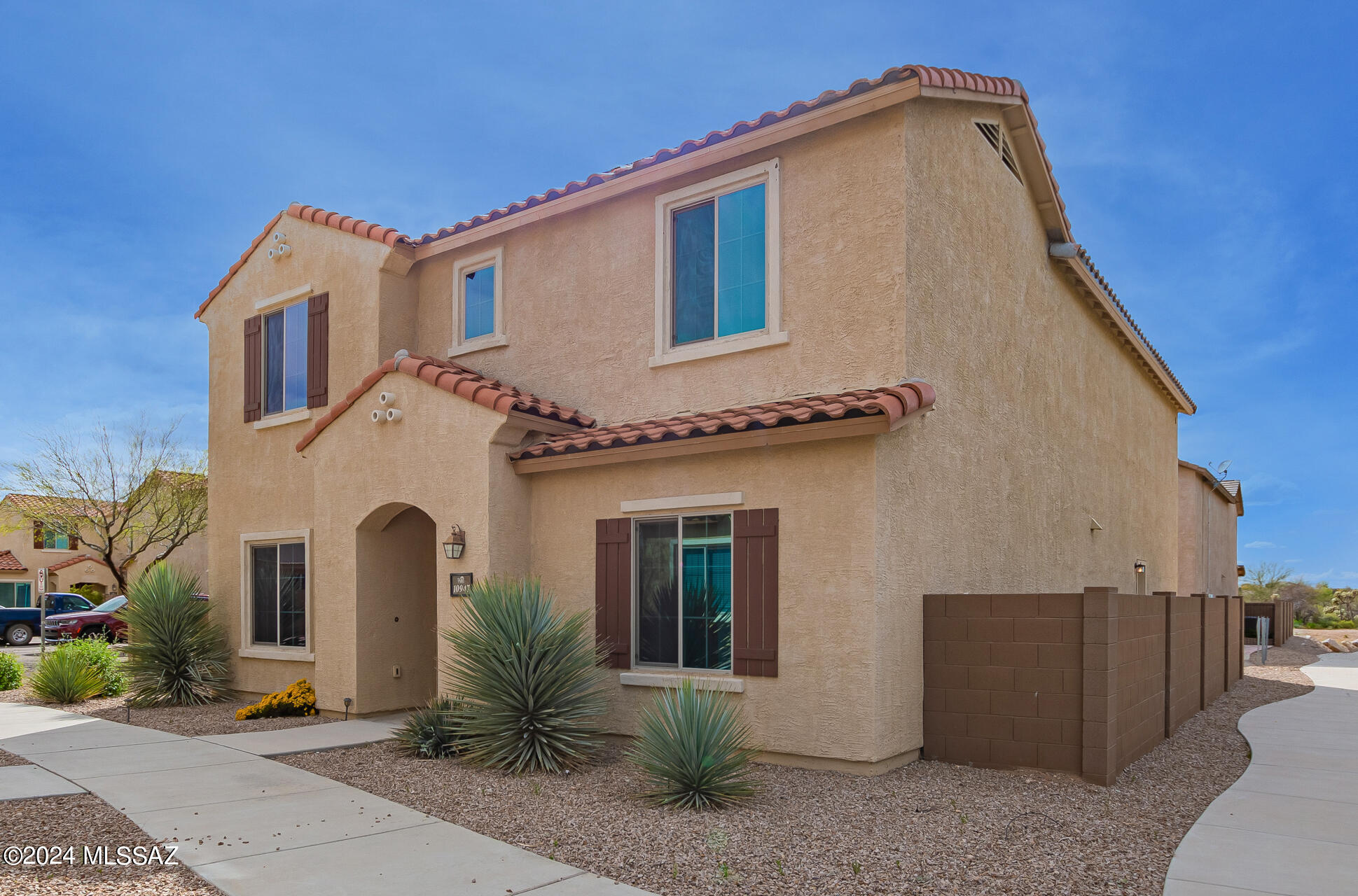 Sierra Morado Unit 4 - Residential