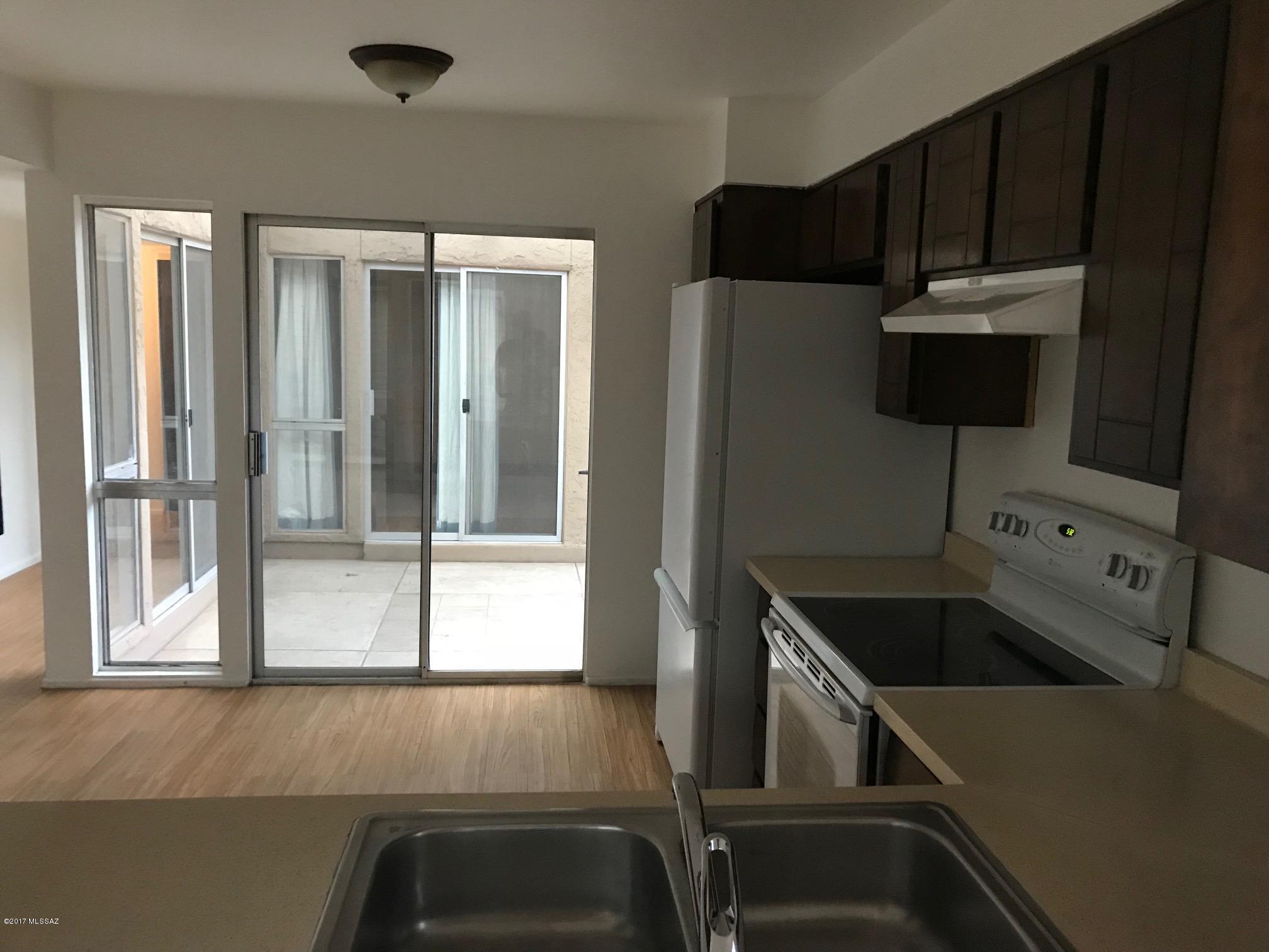 Village Green (1-113) - Residential