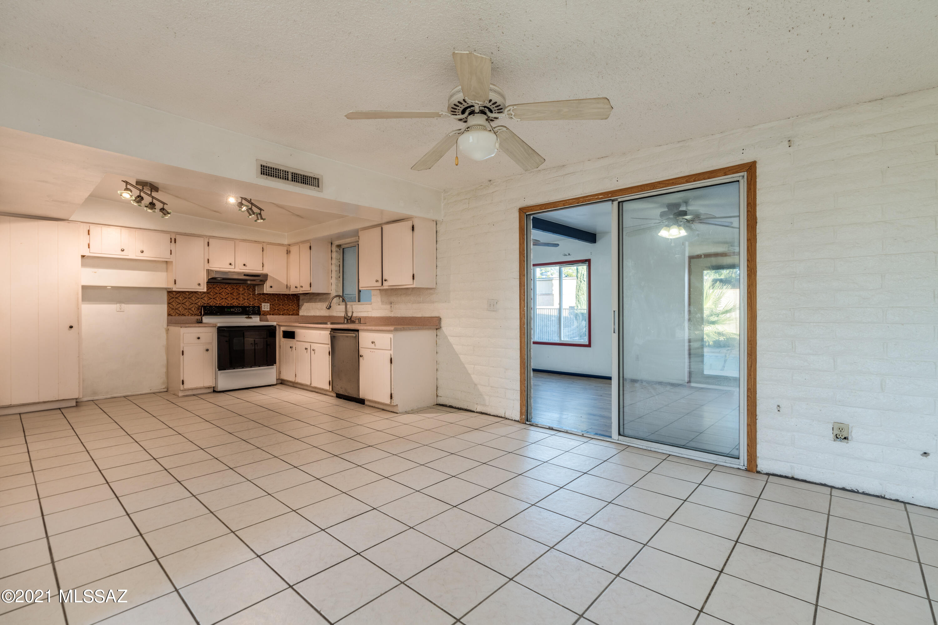 Rolling Ridge (32-75) - Residential