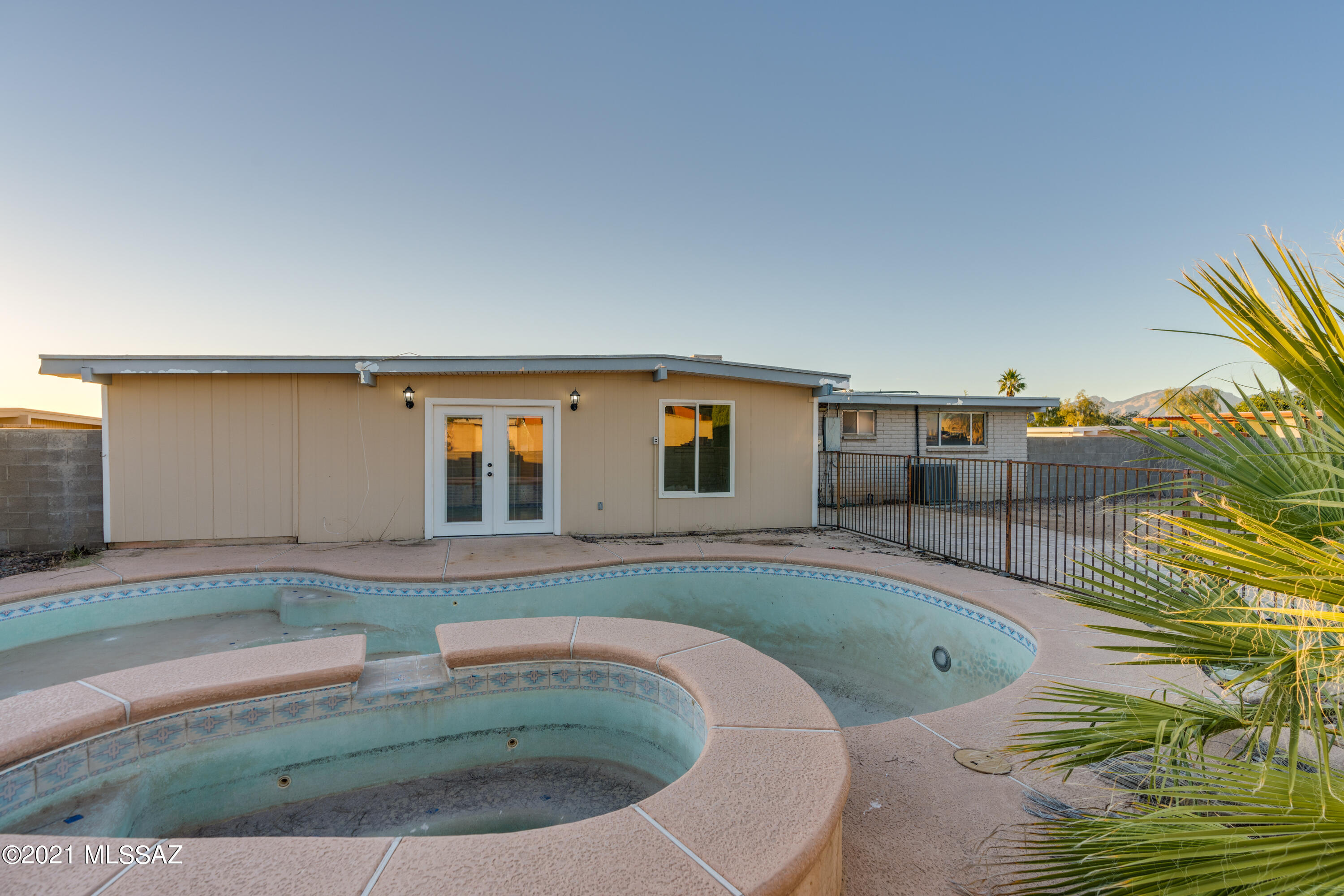 Rolling Ridge (32-75) - Residential