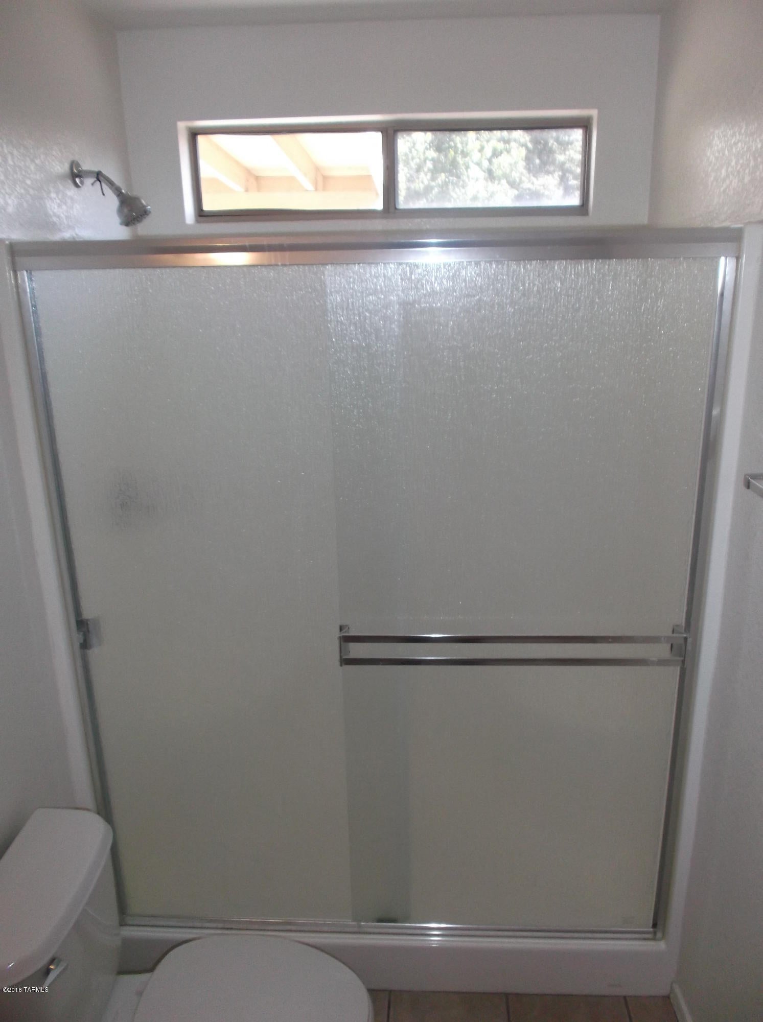 Casa Del Rio (1-74) - Residential Lease