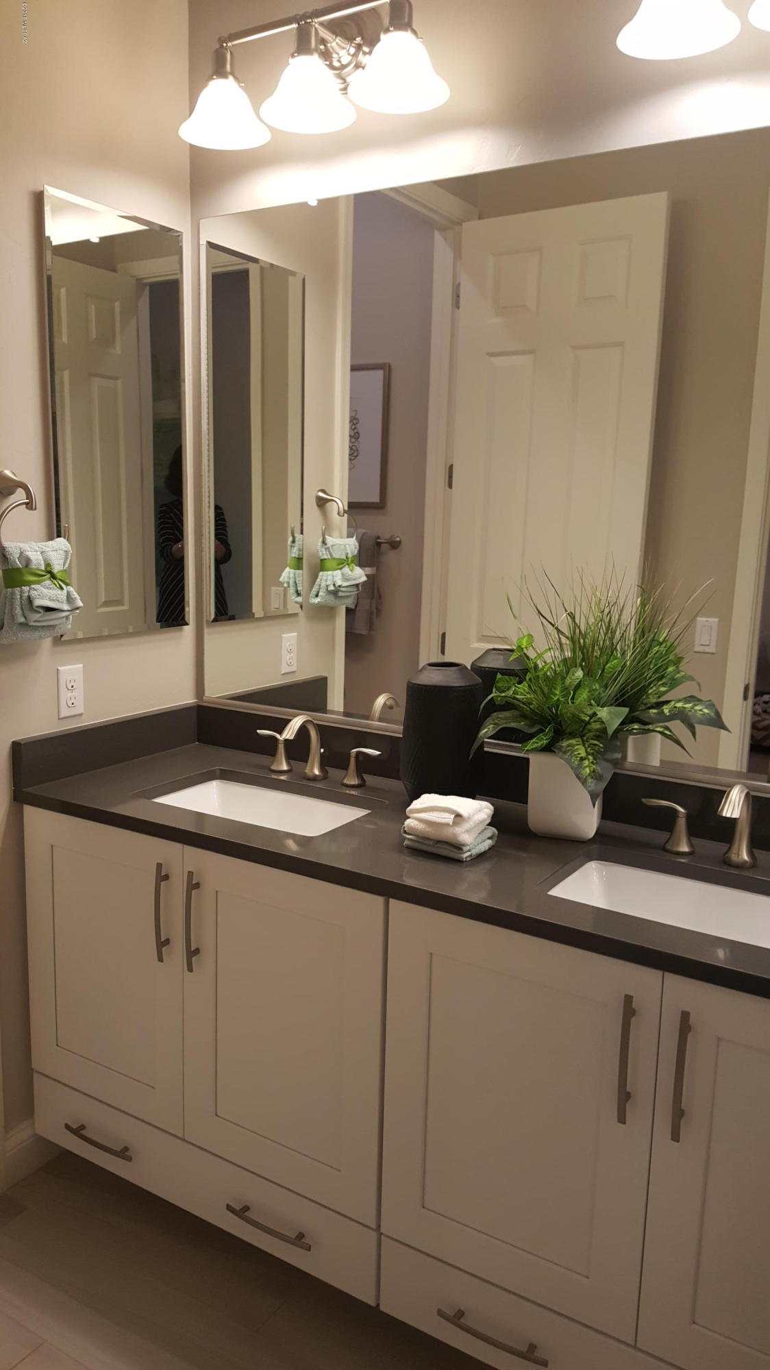 Eagles Rest SQ20152890001 - Residential