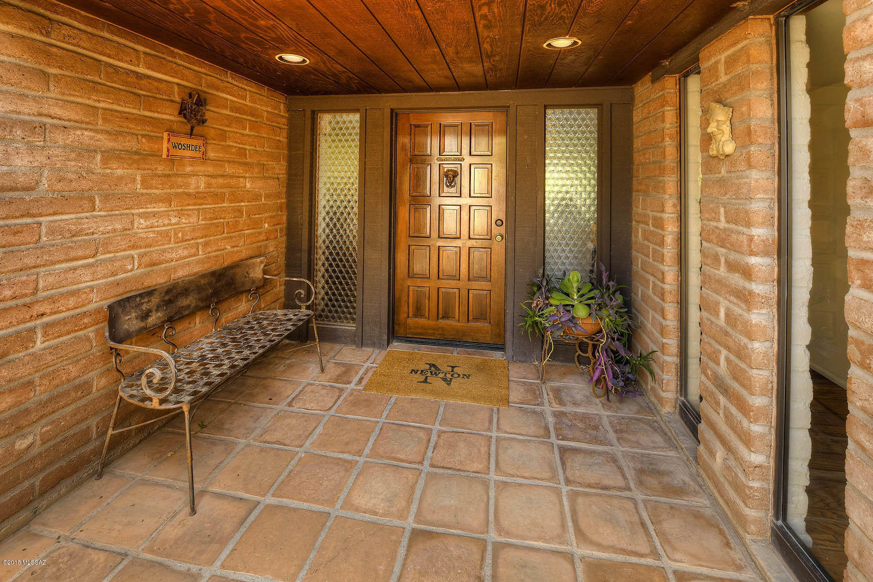 Las Cumbres (1-16) - Residential