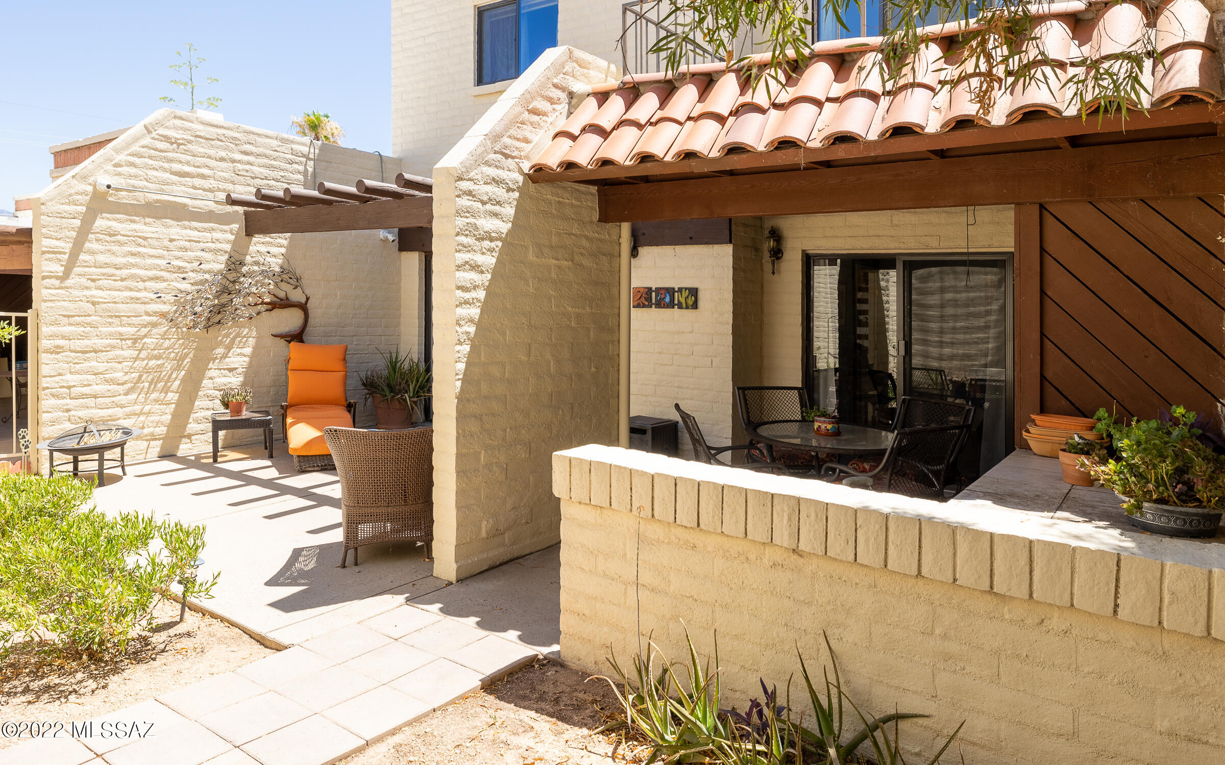 Plaza Mirador (1-28) - Residential