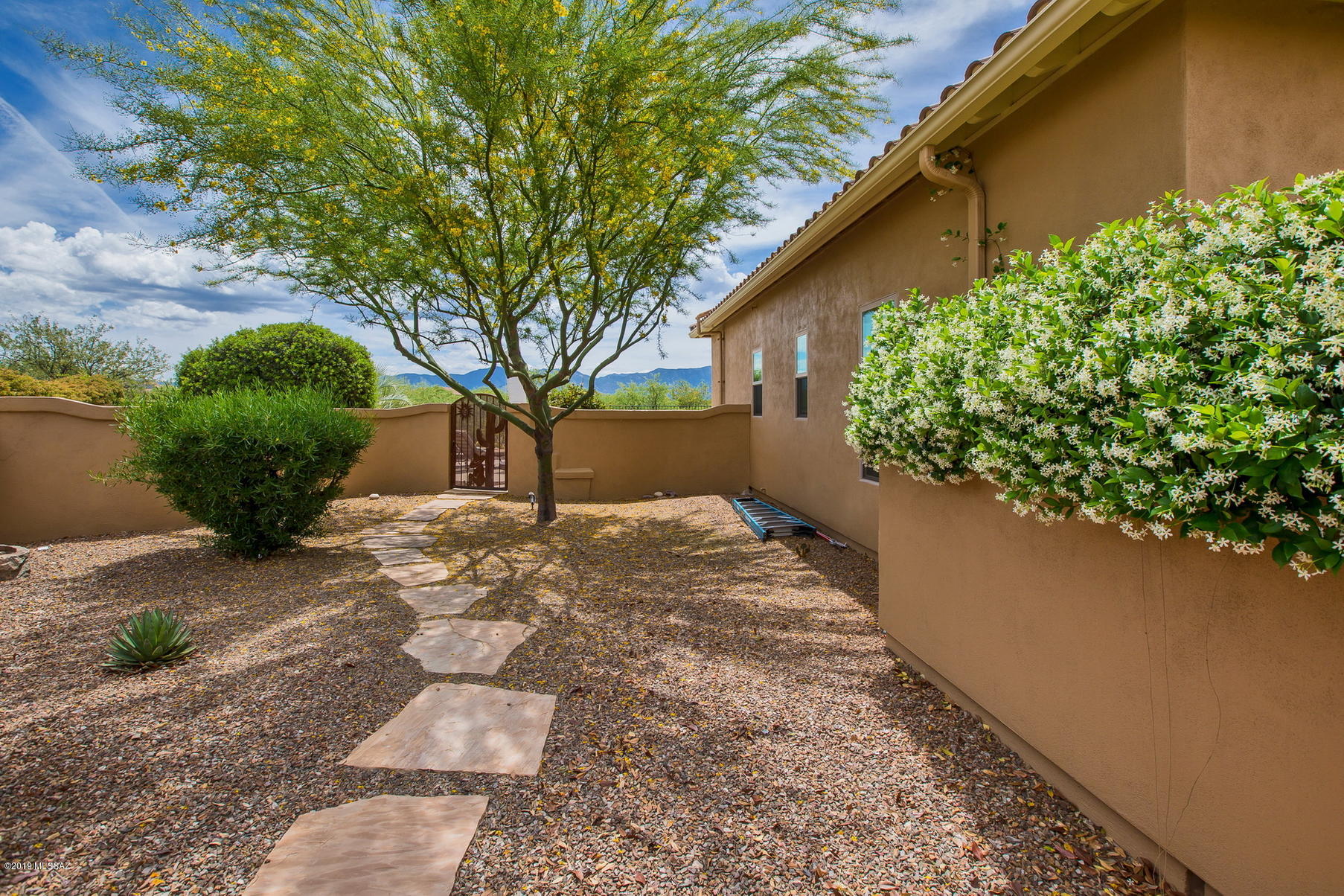 Saddlebrooke Ranch - Residential