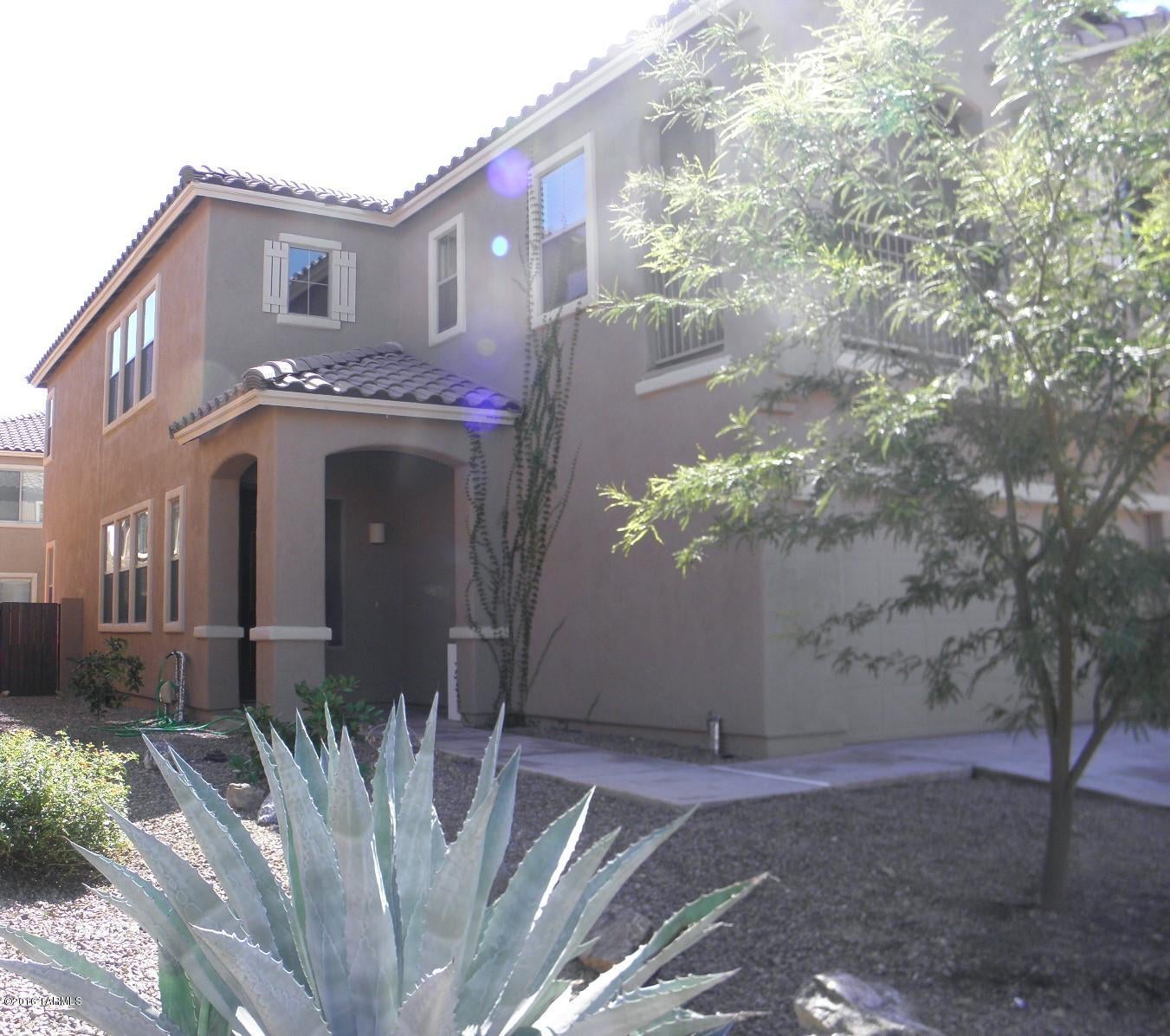 Presidios at Rancho Sahuarita (1-927) - Residential Lease