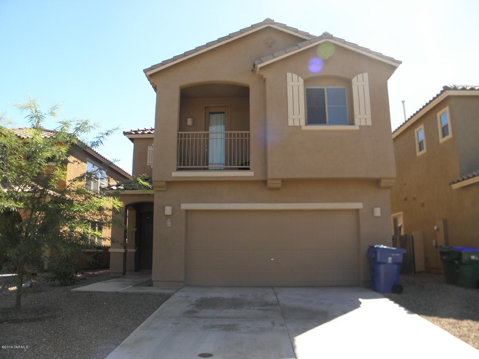 PERFECT 4 BEDROOM-3 BATHROOM HOME WITH FORMAL LIVING ROOM, FORMAL DINING ROOM, SEPARATE FAMILY ROOM. UPGRADED CERAMIC TILE AND CARPET IN JUST THE RIGHT PLACES. LARGE BEDROOMS UPSTAIRS WITH BONUS LOFT!  YOUR OWN PRIVATE BALCONY OFF OF BEDROOM. UPGRADED KITCHEN WITH GRANITE COUNTERS AND STAINLESS STEEL APPLIANCES. CONVENIENTLY LOCATED LAUNDRY ROOM UPSTAIRS. CLOSE TO PARKS AND POOL! CALL TODAY FOR YOUR OWN PRIVATE SHOWING!