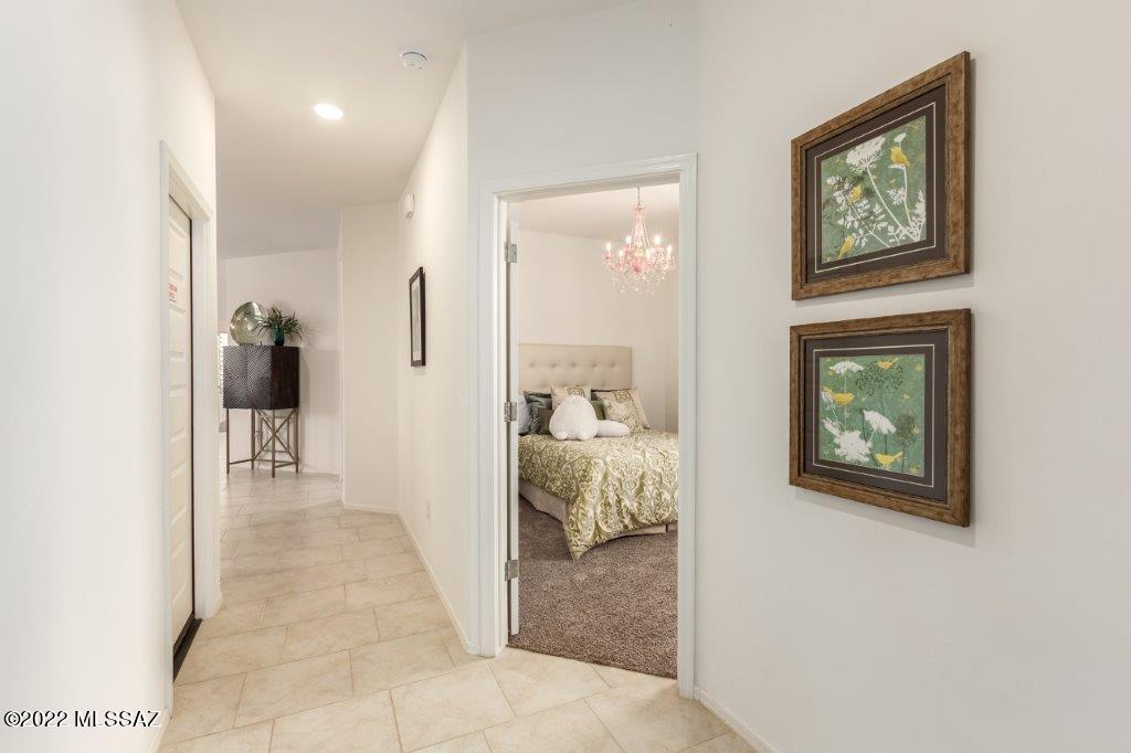 Saguaro Bloom SQ20180540069 - Residential
