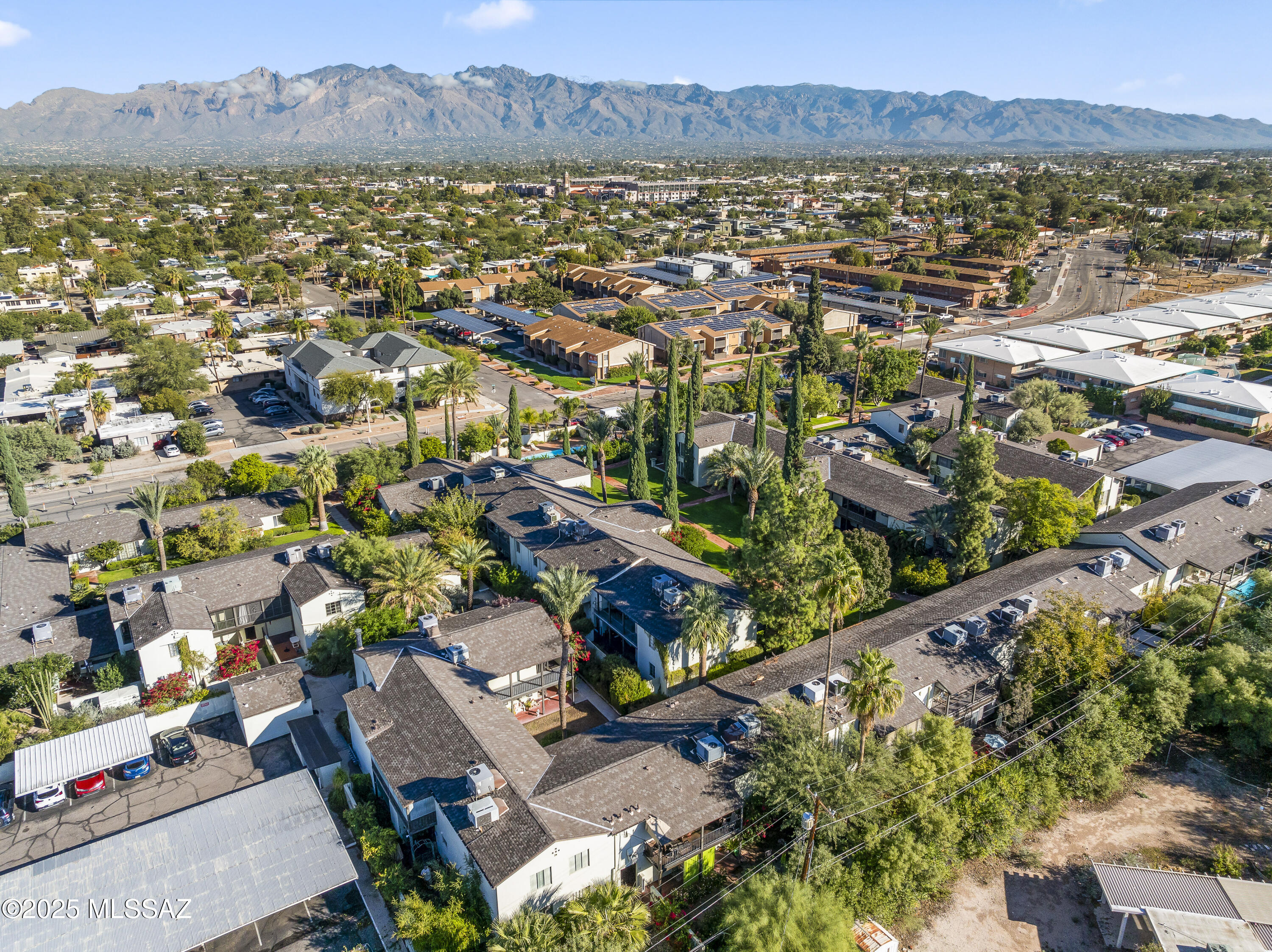 El Encanto Apartments - Residential